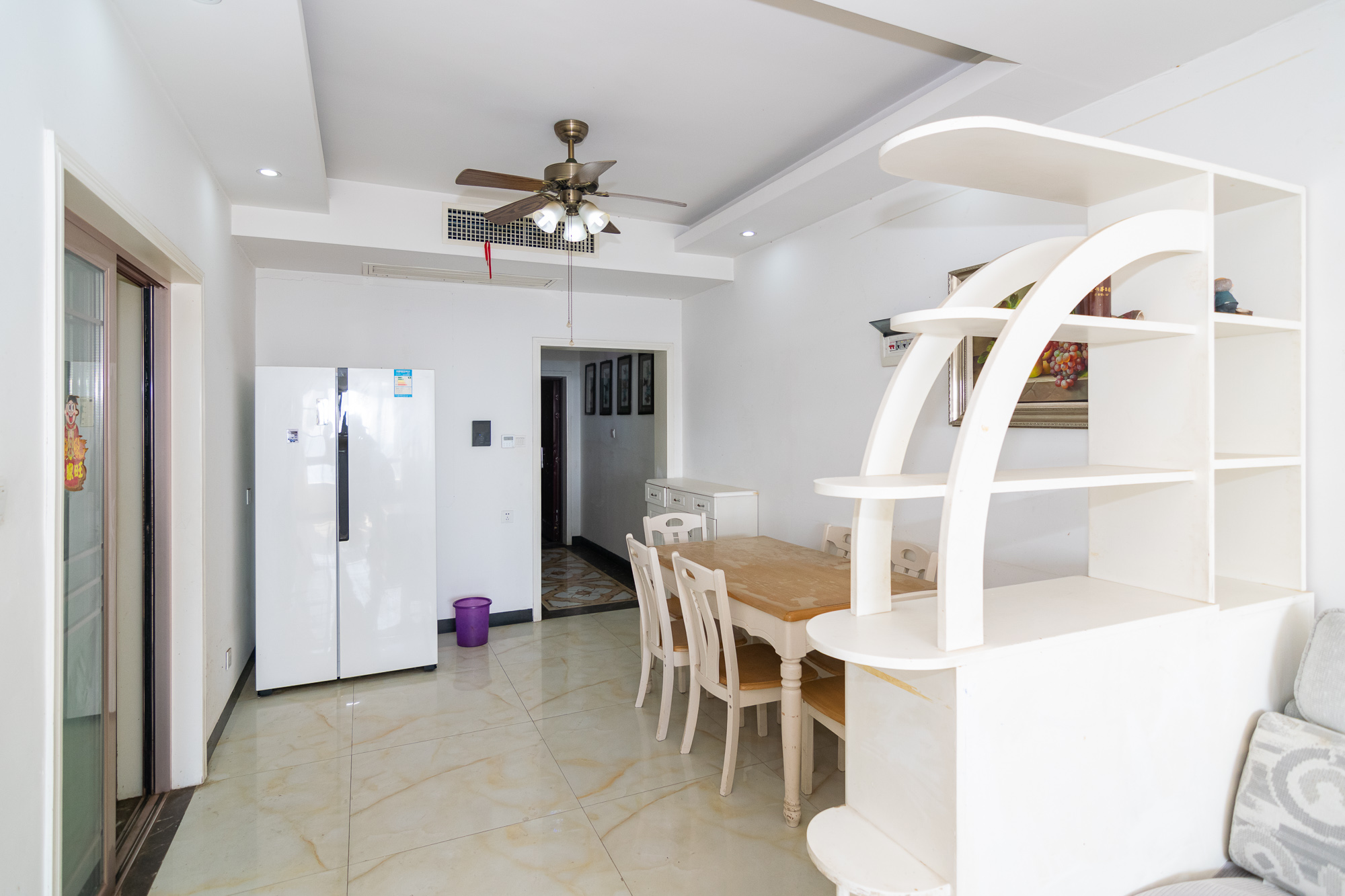 湖南报业文化城(米地亚家园)  4室2厅2卫    96.1万 湖南报业文化城(米地亚家园)  4室2厅2卫    96.1万客厅