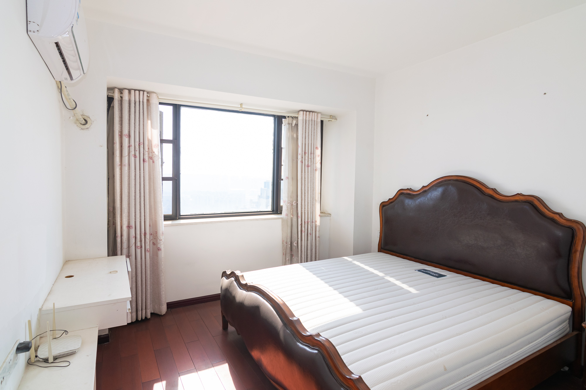 湖南报业文化城(米地亚家园)  4室2厅2卫    96.1万 湖南报业文化城(米地亚家园)  4室2厅2卫    96.1万卧室