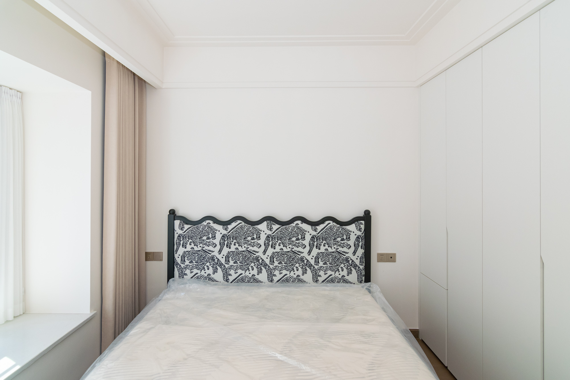 阳光城联利悦澜府  2室2厅1卫    120.0万 阳光城联利悦澜府  2室2厅1卫    120.0万卧室