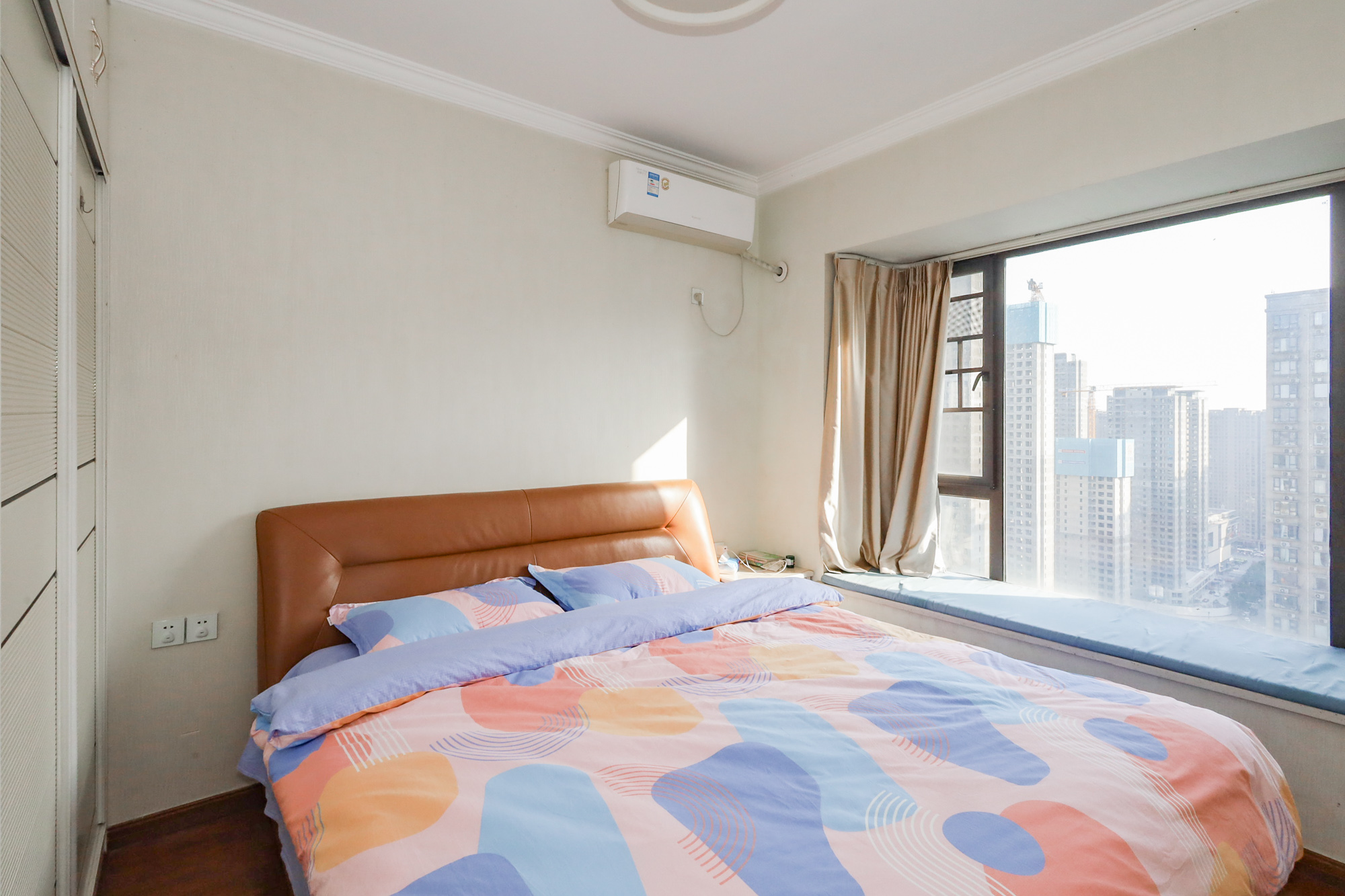 钰龙天下二期(钰龙佳园)  2室2厅1卫    180.0万 钰龙天下二期(钰龙佳园)  2室2厅1卫    180.0万卧室