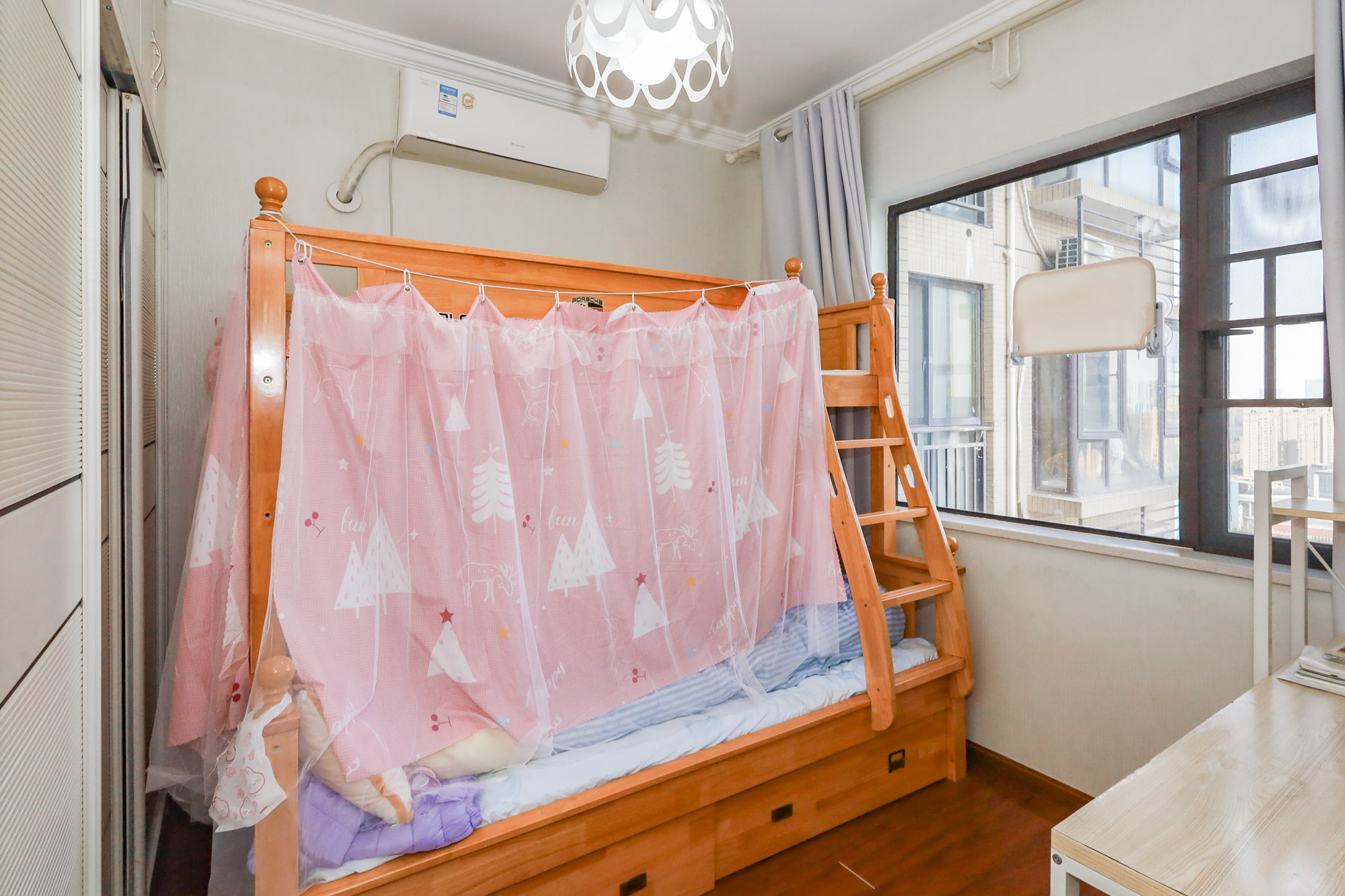 钰龙天下二期(钰龙佳园)  2室2厅1卫    180.0万 钰龙天下二期(钰龙佳园)  2室2厅1卫    180.0万卧室