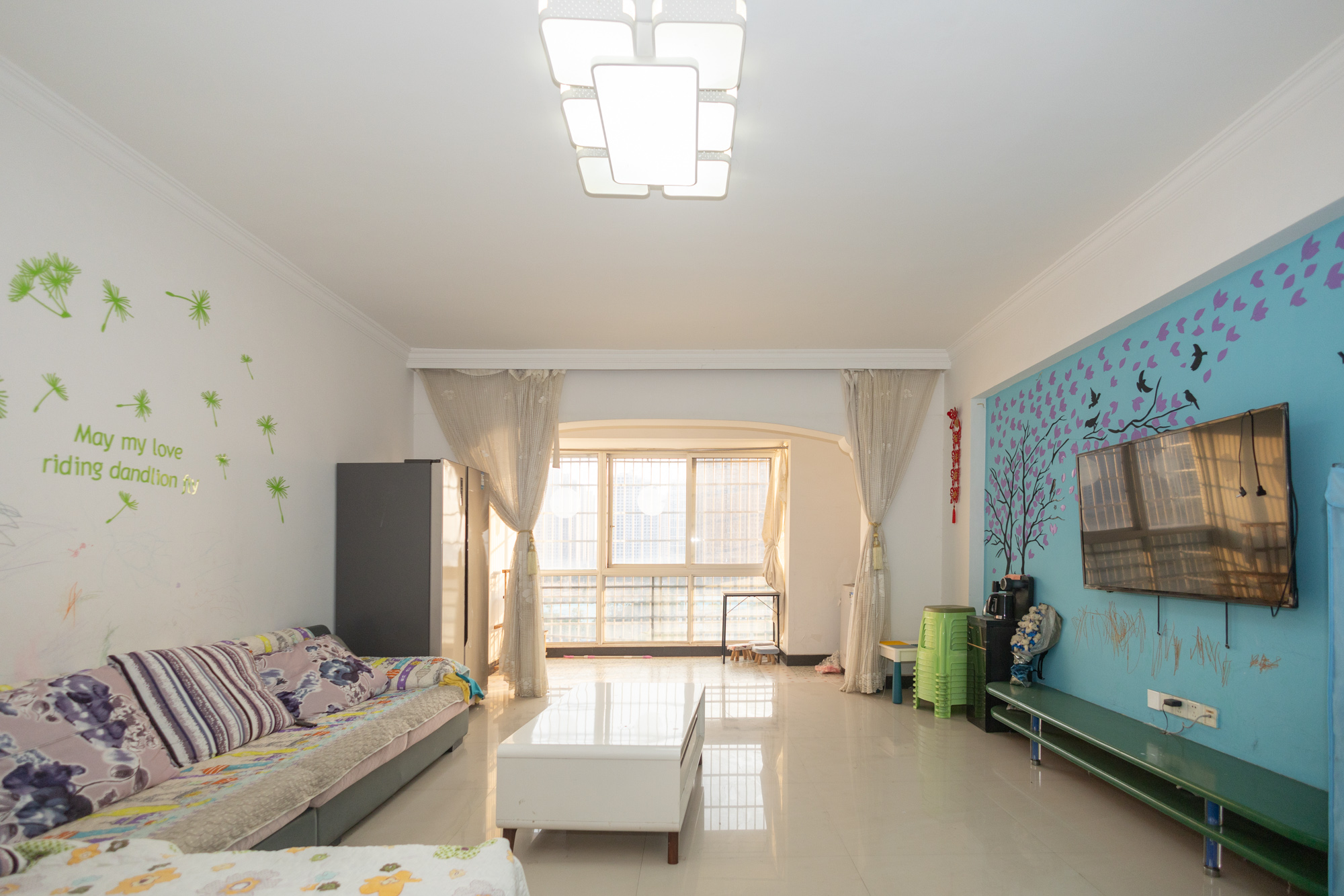 楚天馨苑  1室2厅2卫    68.0万 楚天馨苑  1室2厅2卫    68.0万