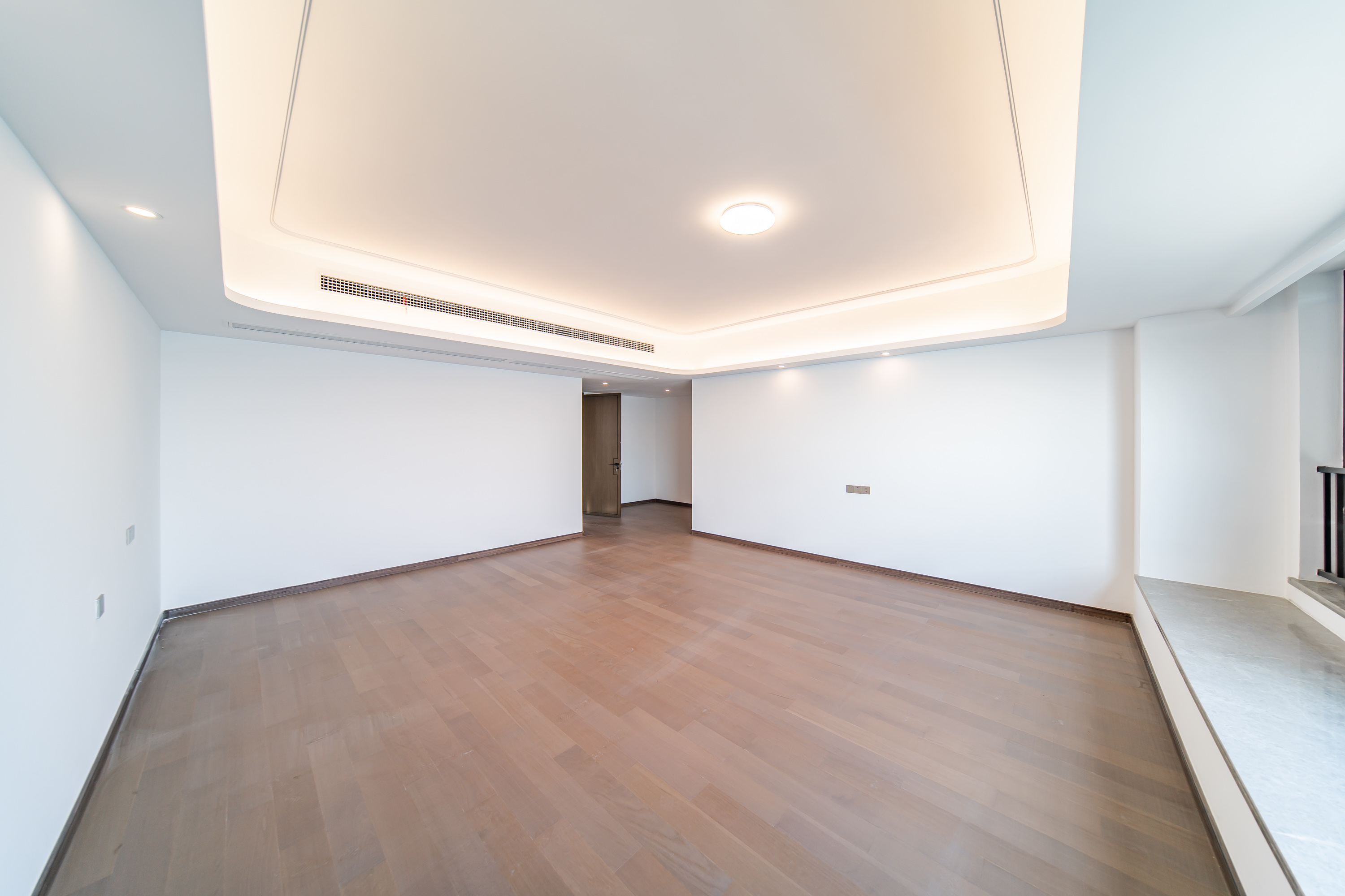 建发电建江山悦  4室2厅3卫   628.00万卧室