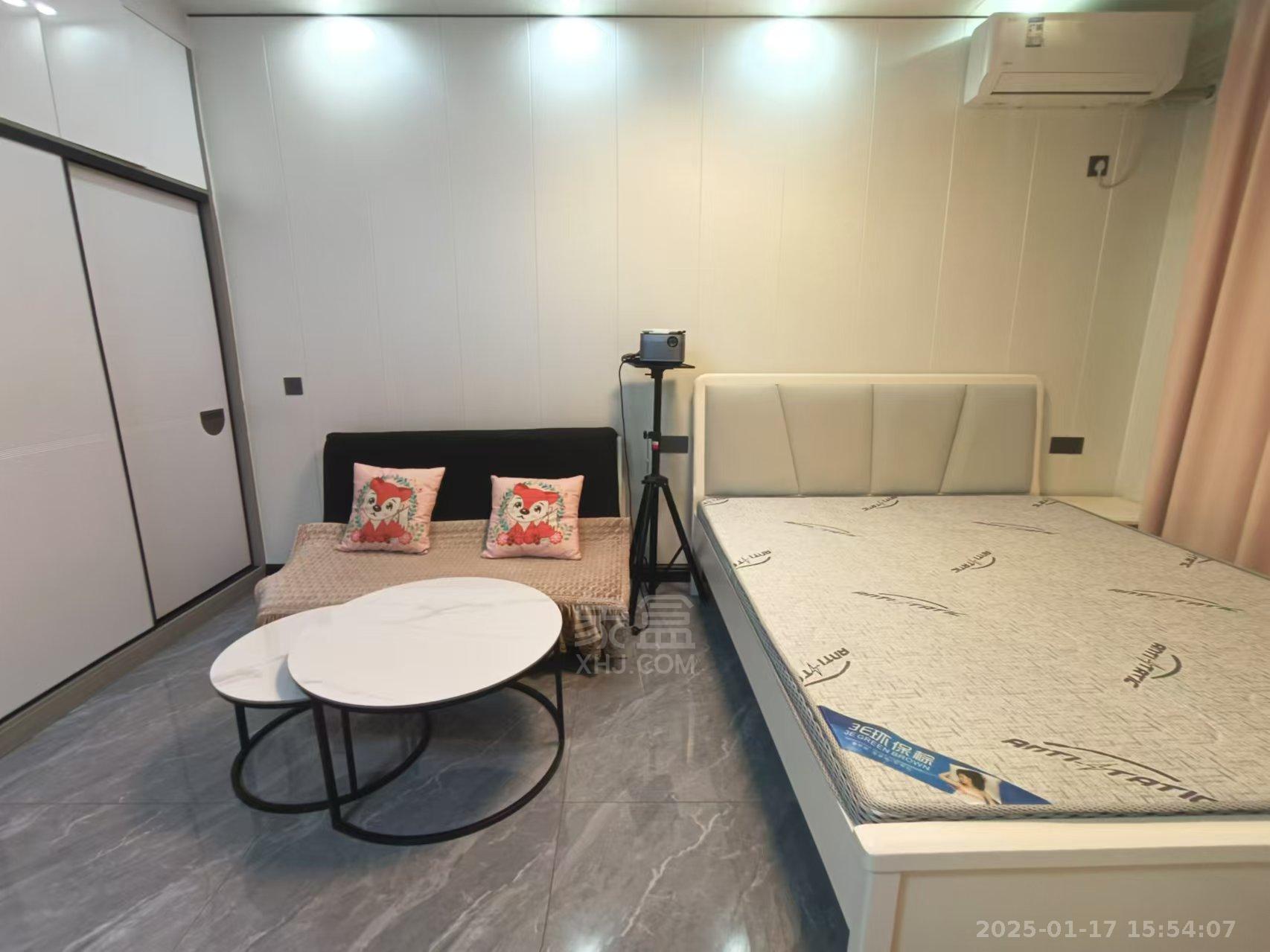 白鹤公馆 1室1厅1卫 1500.0元/月 白鹤公馆 1室1厅1卫 1500.0元/月室内图