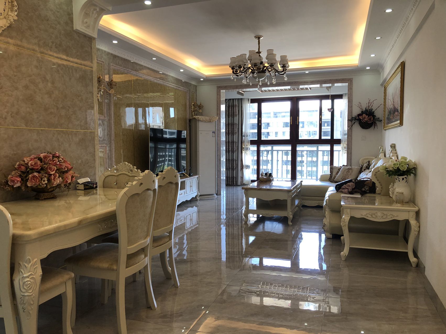 兆南丽湾 2室2厅1卫 188.0万 兆南丽湾 2室2厅1卫 188.0万室内图