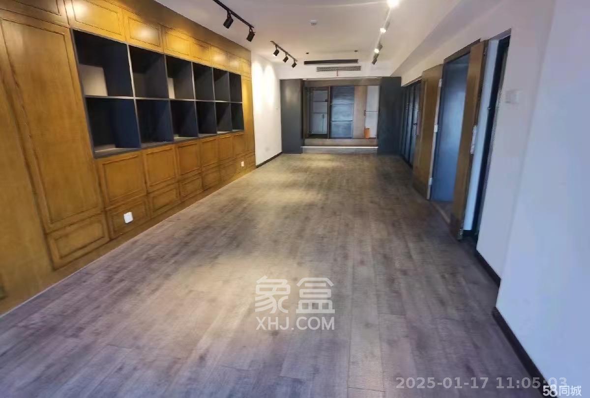 长城万富汇  2室1厅1卫   7500.00元/月室内图