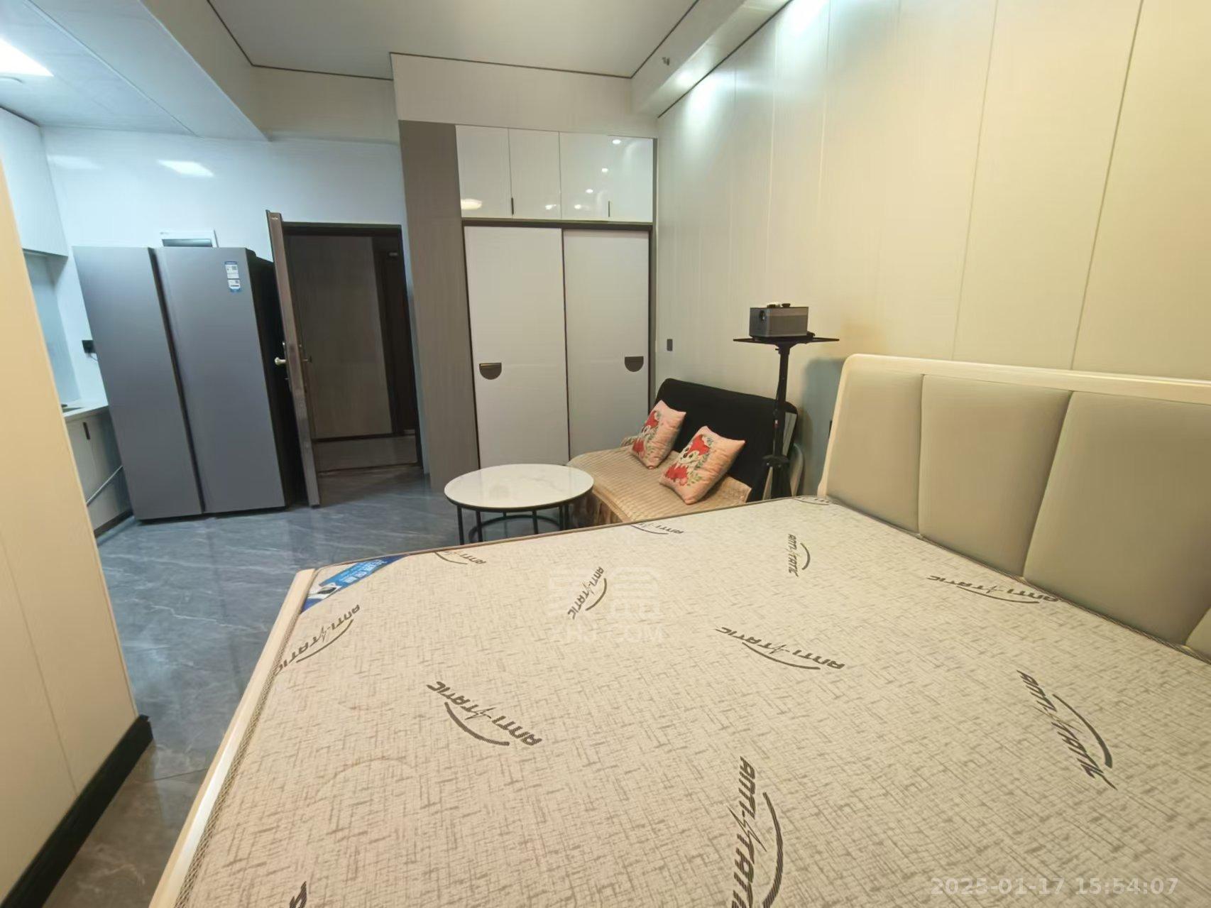 白鹤公馆 1室1厅1卫 1500.0元/月 白鹤公馆 1室1厅1卫 1500.0元/月室内图