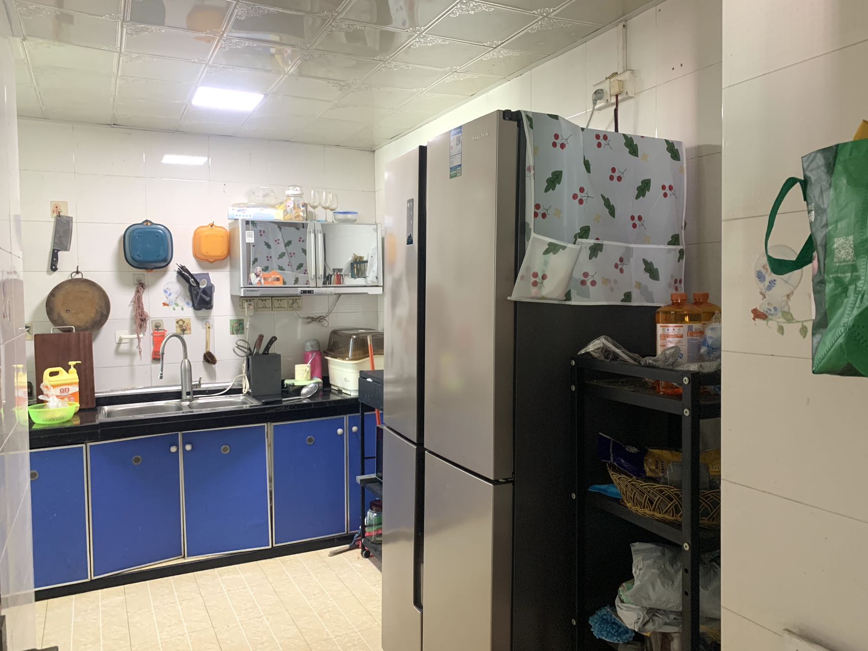 龙华商城  3室2厅1卫    130.0万 龙华商城  3室2厅1卫    130.0万室内图