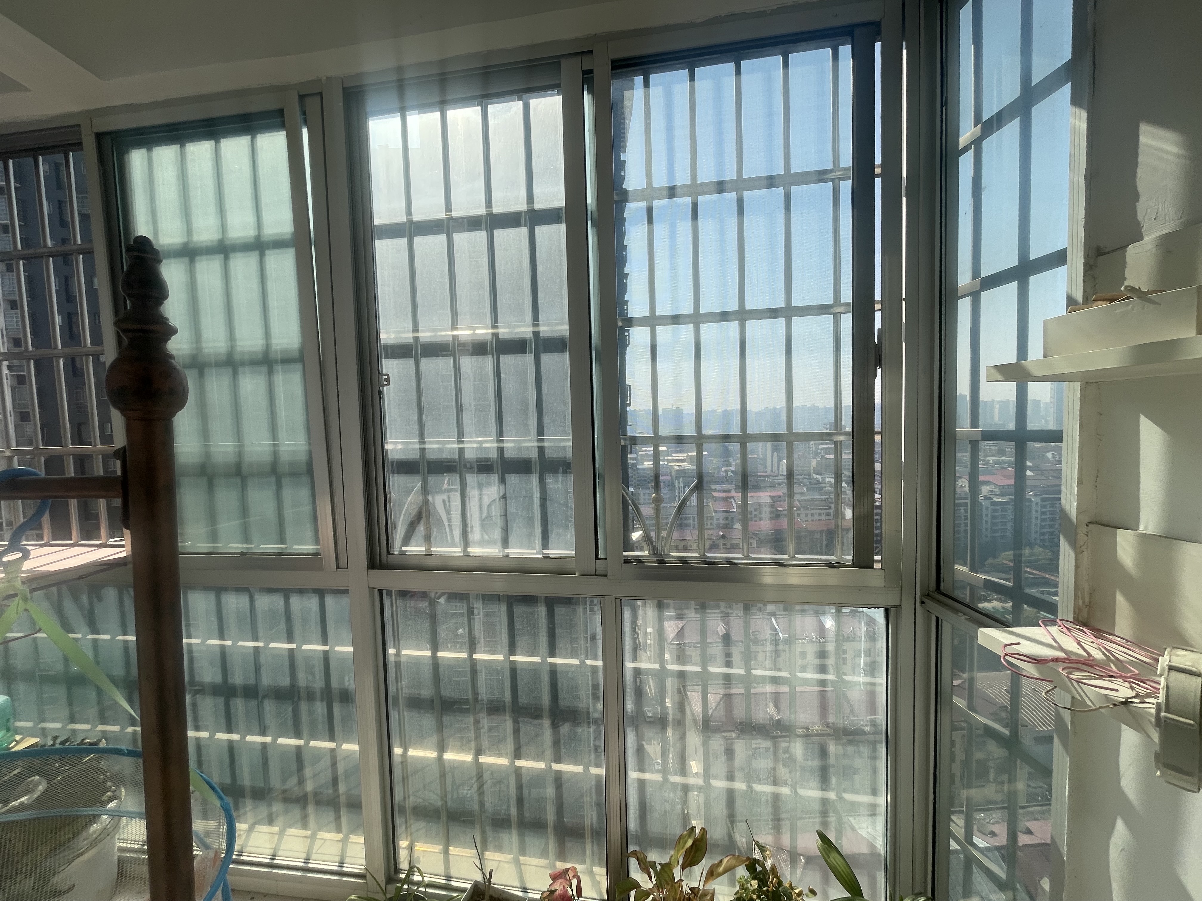 星海名都 3室2厅2卫 69.8万 星海名都 3室2厅2卫 69.8万阳台