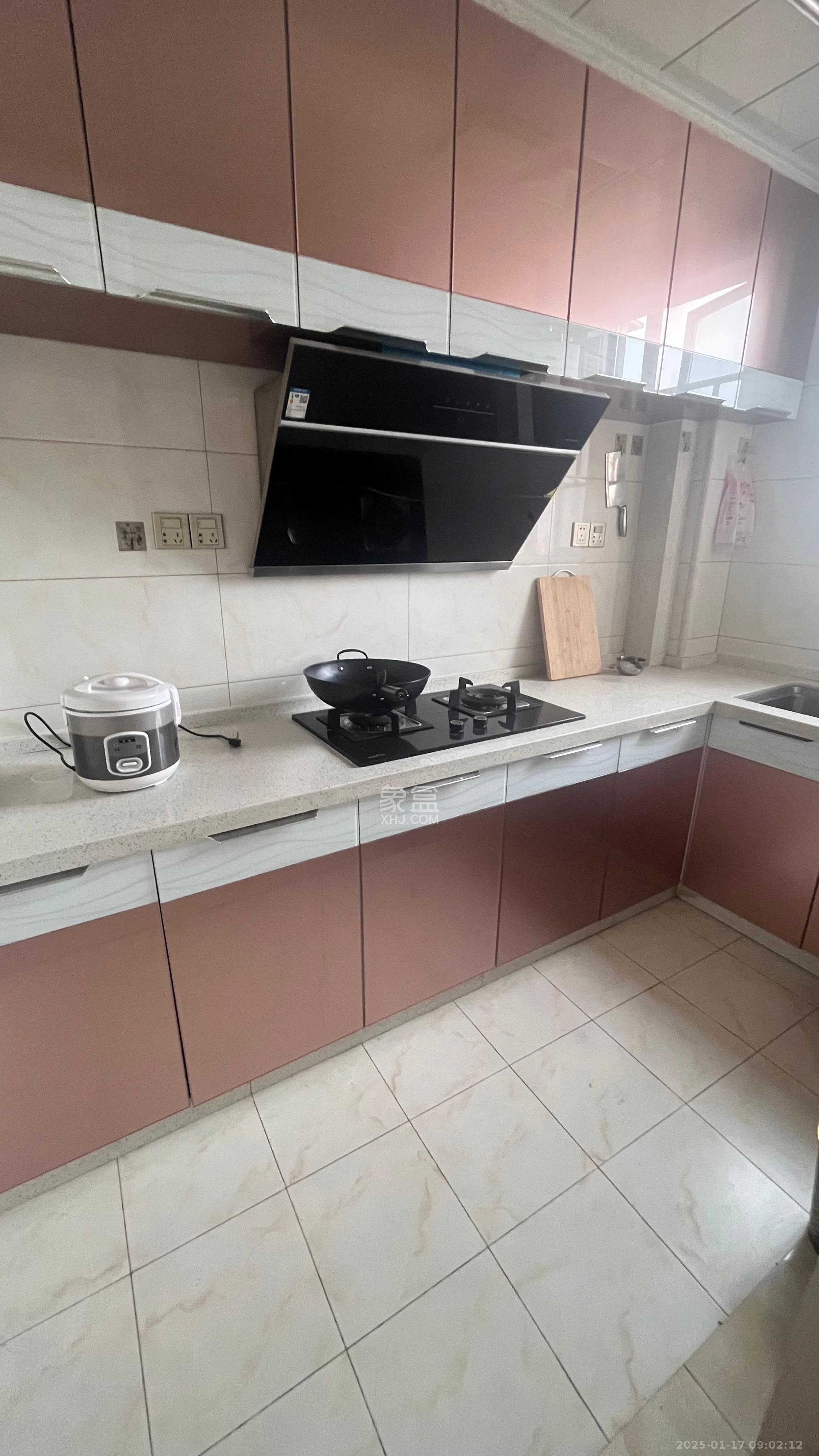 东岸梅园小区 1室0厅0卫 2500.0元/月 东岸梅园小区 1室0厅0卫 2500.0元/月室内图