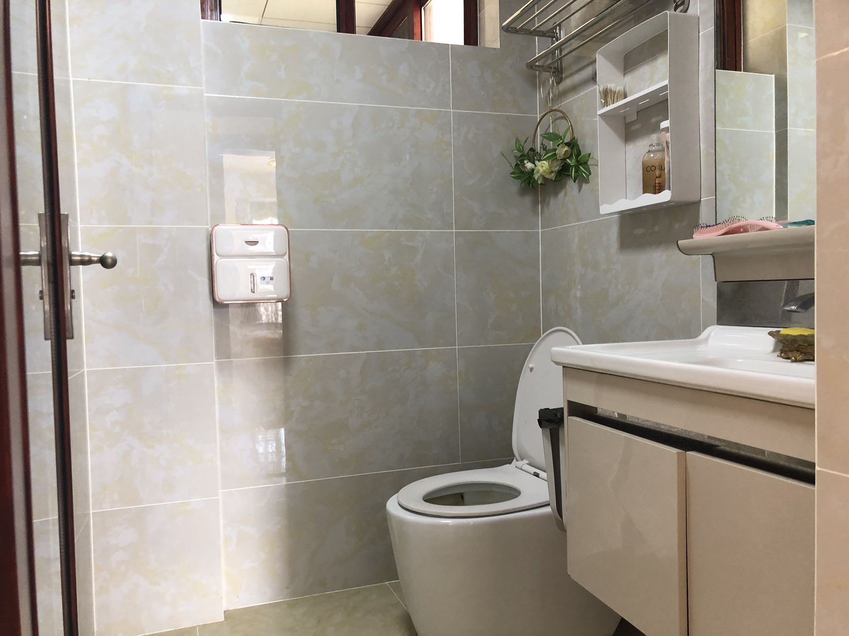 兆南丽湾 2室2厅1卫 188.0万 兆南丽湾 2室2厅1卫 188.0万室内图