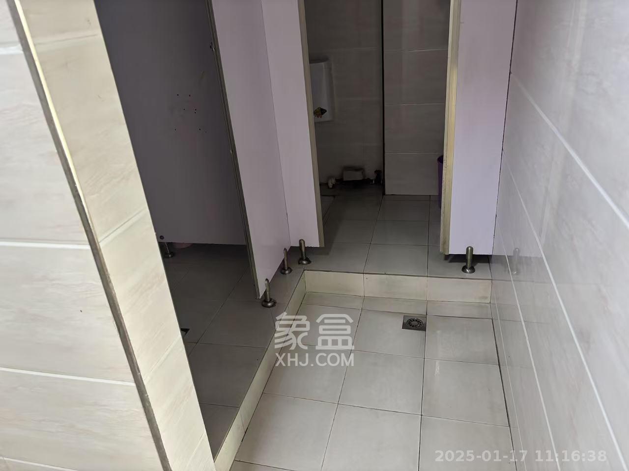 人瑞潇湘国际  3室1厅1卫   8000.00元/月室内图
