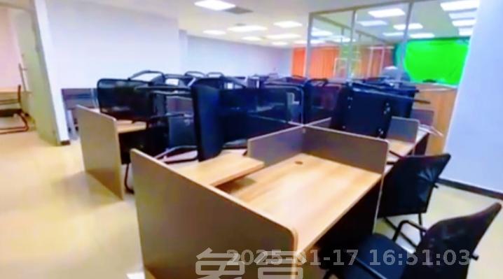 新长海广场   210.0㎡     7000.00元/月室内图