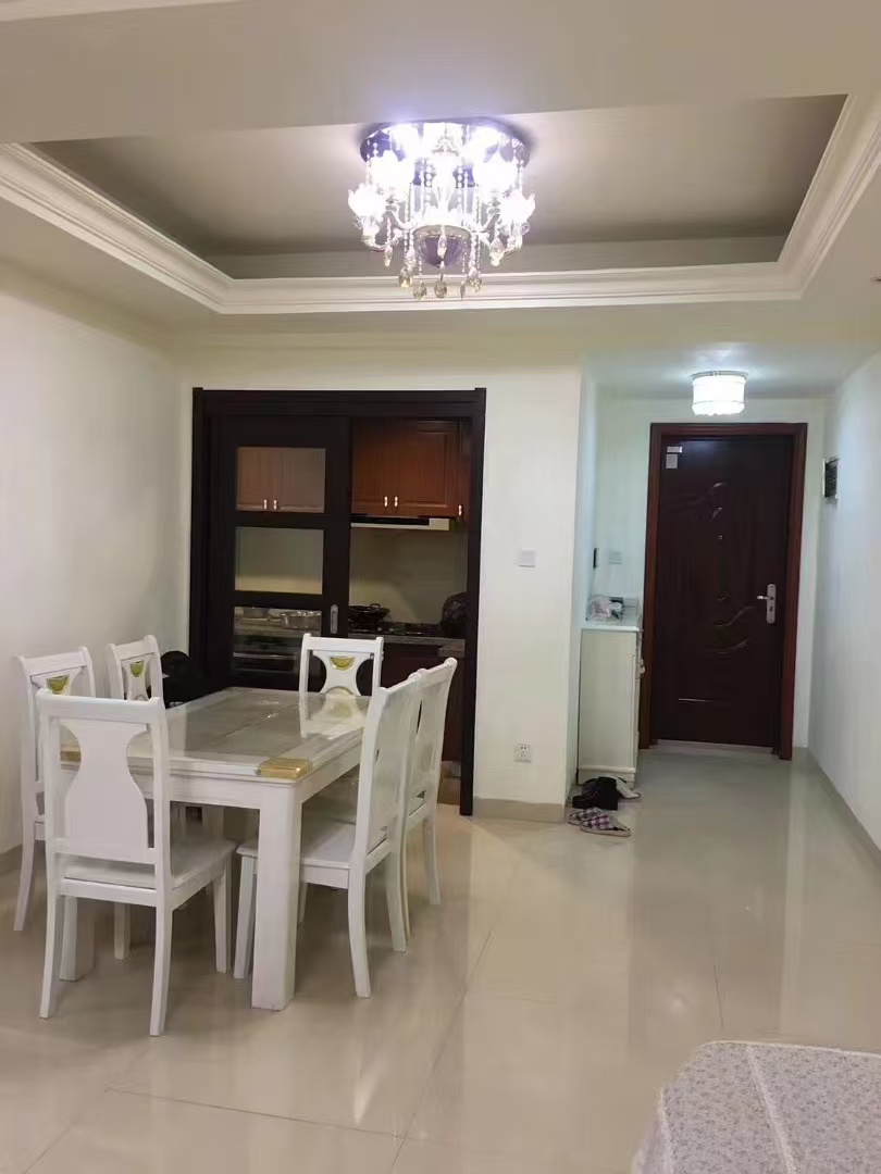 碧桂园 3室2厅2卫 1800.0元/月 碧桂园 3室2厅2卫 1800.0元/月室内图