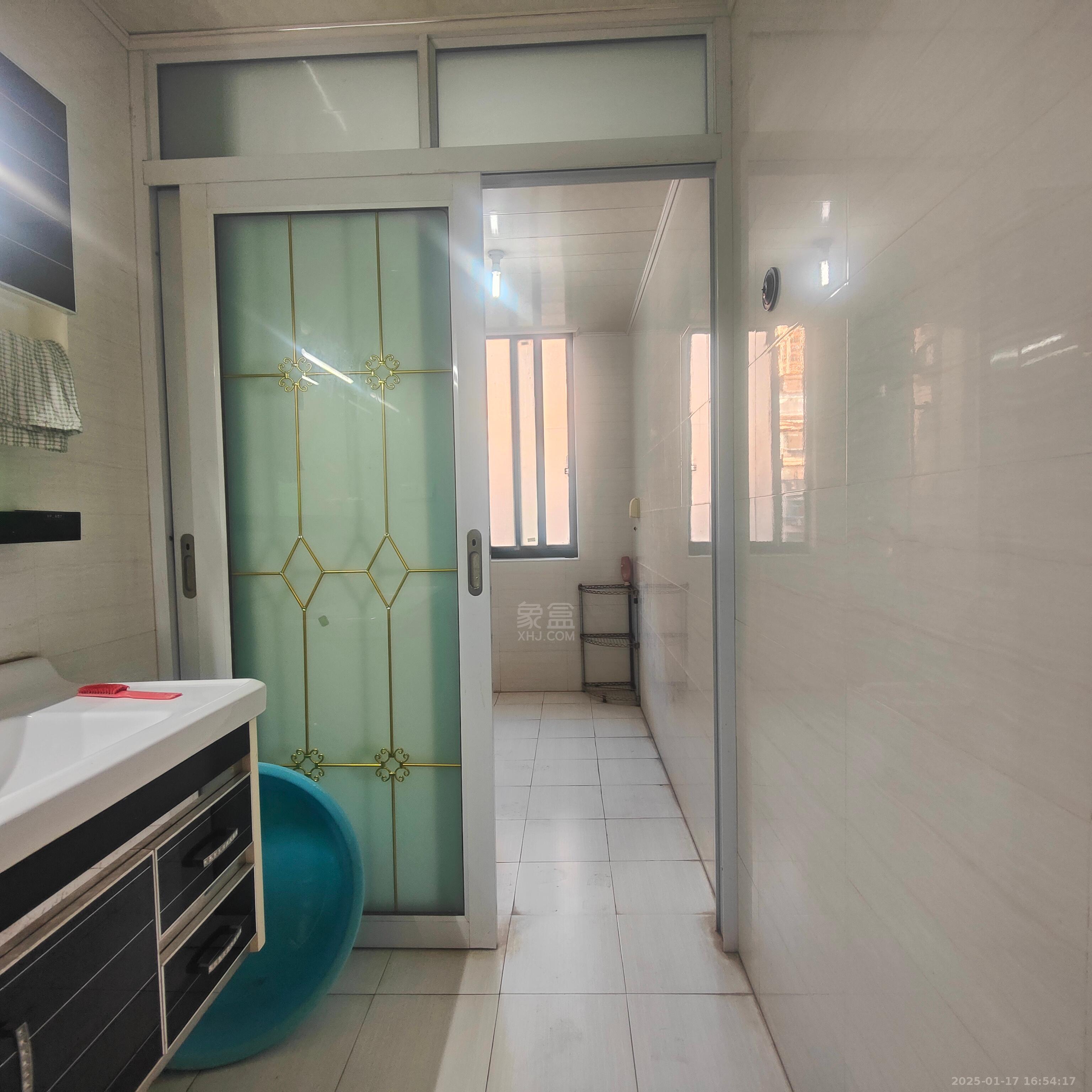 尚格名城东岸花园  3室2厅1卫    1700.0元/月 尚格名城东岸花园  3室2厅1卫    1700.0元/月室内图