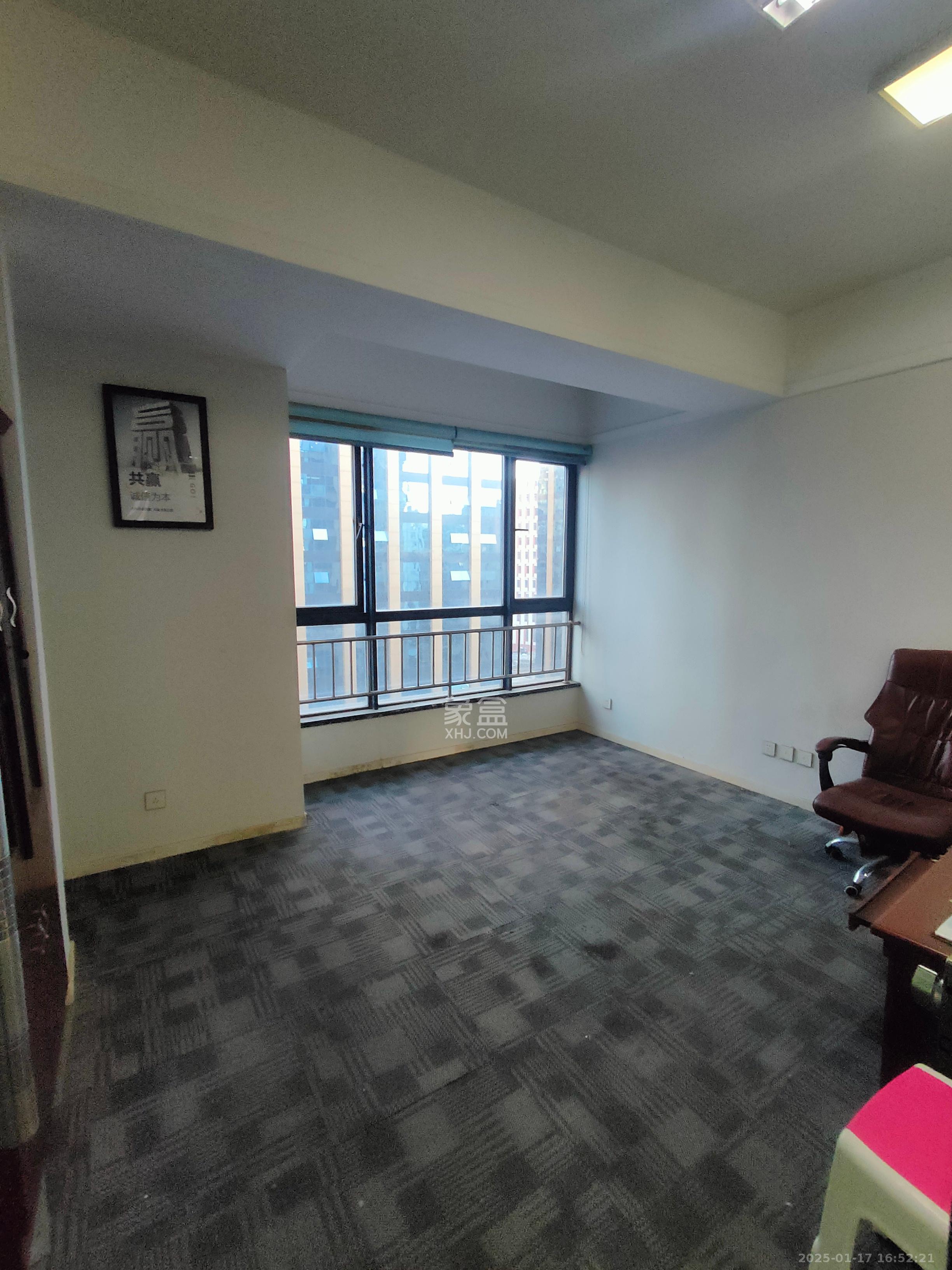 德思勤城市广场(宝格丽公寓) 1室1厅1卫 5000.0元/月 德思勤城市广场(宝格丽公寓) 1室1厅1卫 5000.0元/月室内图