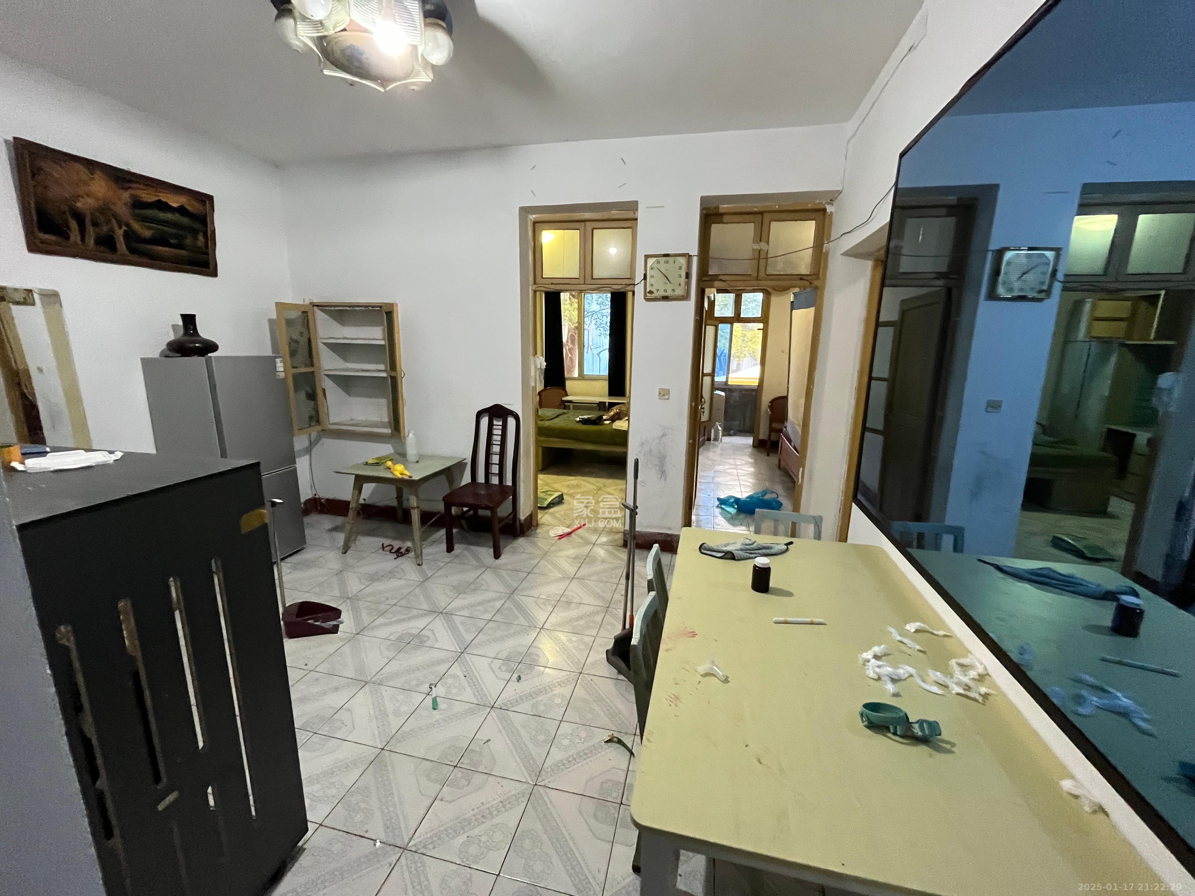 航空学院 3室2厅2卫 1500.0元/月 航空学院 3室2厅2卫 1500.0元/月室内图