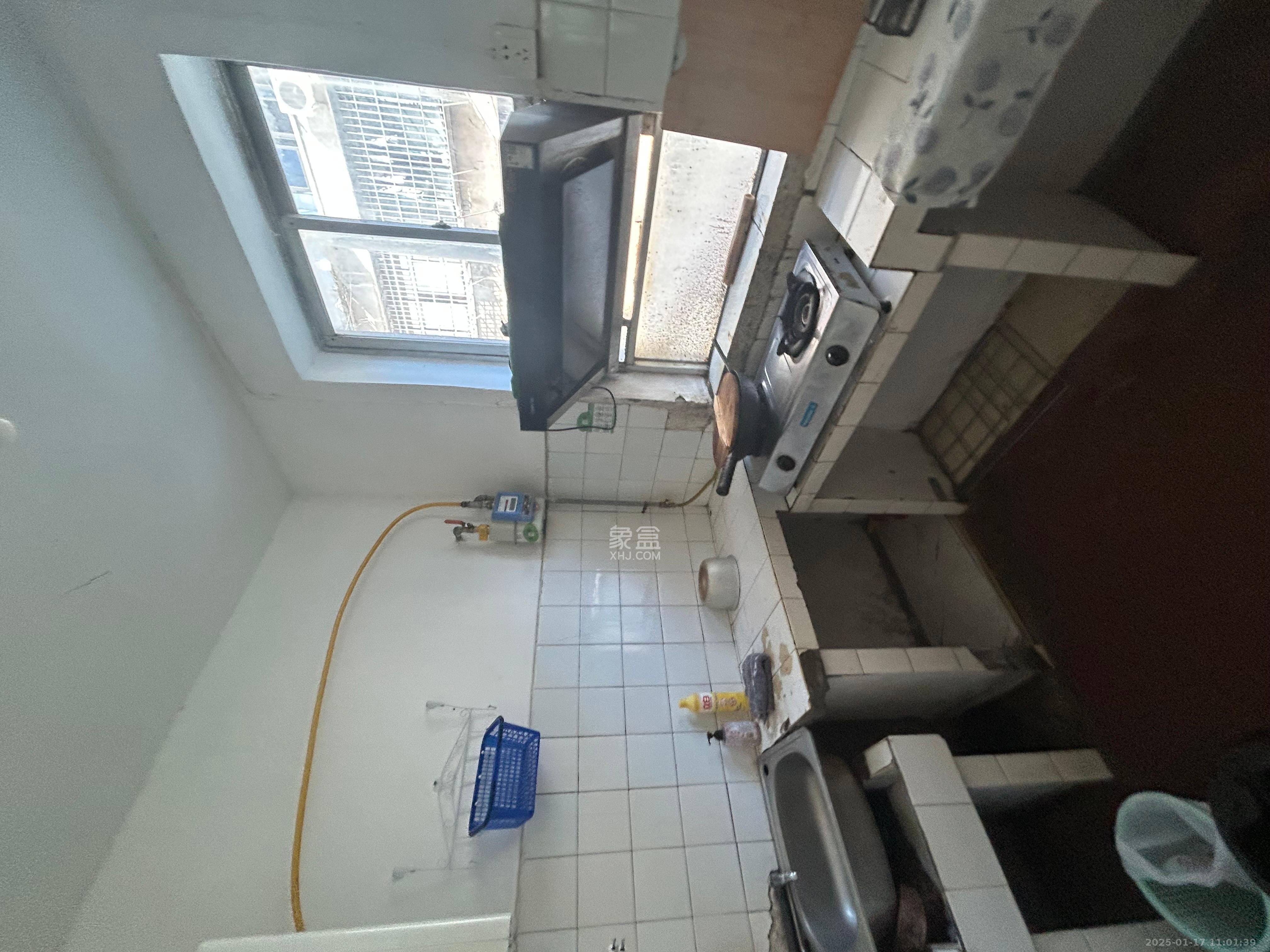 红旗社区  1室0厅0卫   1600.00元/月室内图