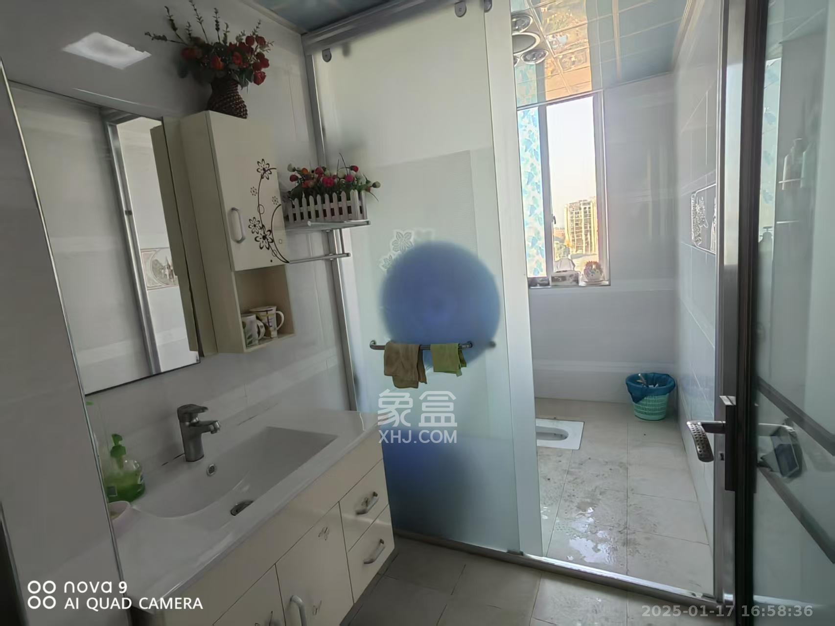 中悦领秀金都 3室2厅2卫 1800.0元/月 中悦领秀金都 3室2厅2卫 1800.0元/月室内图