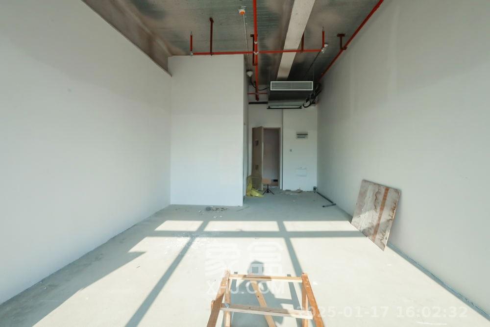 世茂铂曼  1室1厅1卫   2000.00元/月室内图