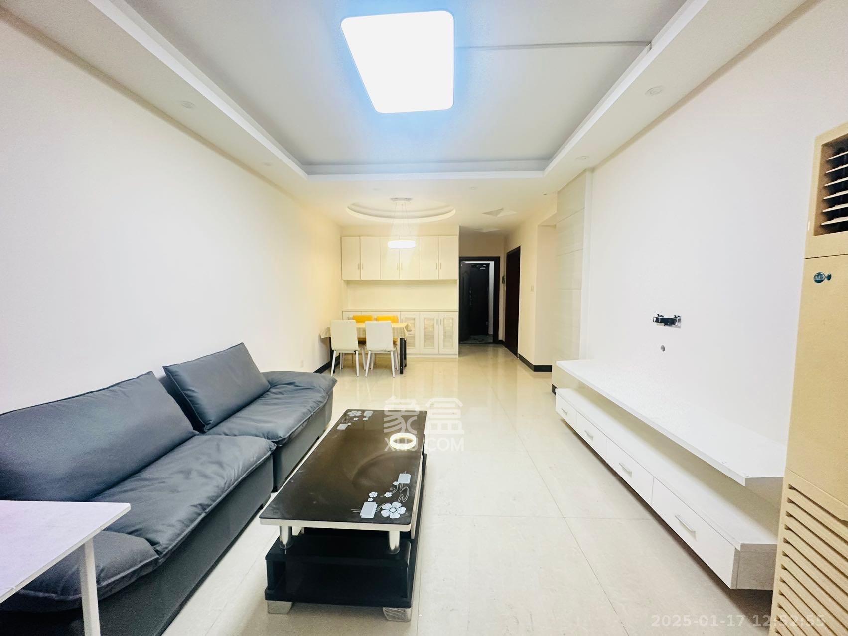 中国铁建梅溪青秀一期  1室1厅1卫    2000.0元/月户型图