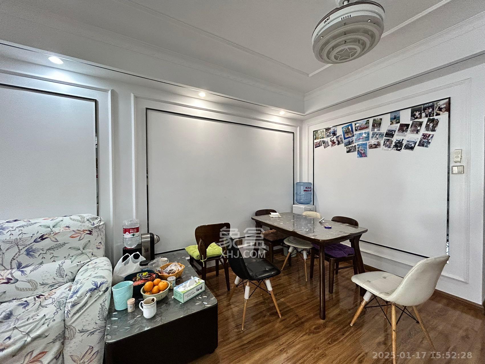 北辰三角洲E4区 3室2厅1卫 3600.0元/月 北辰三角洲E4区 3室2厅1卫 3600.0元/月室内图