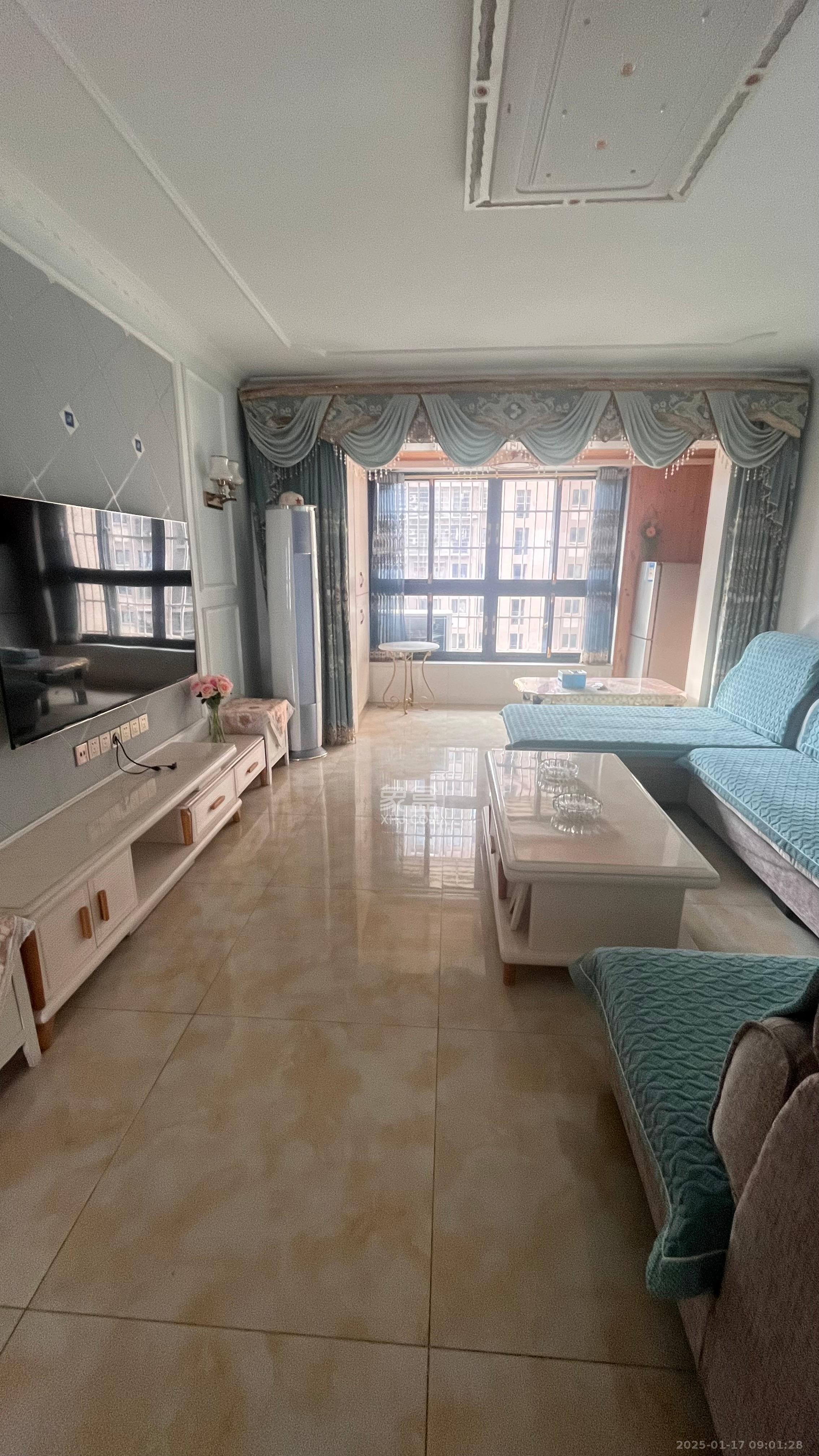 东岸梅园小区 1室0厅0卫 2500.0元/月 东岸梅园小区 1室0厅0卫 2500.0元/月室内图