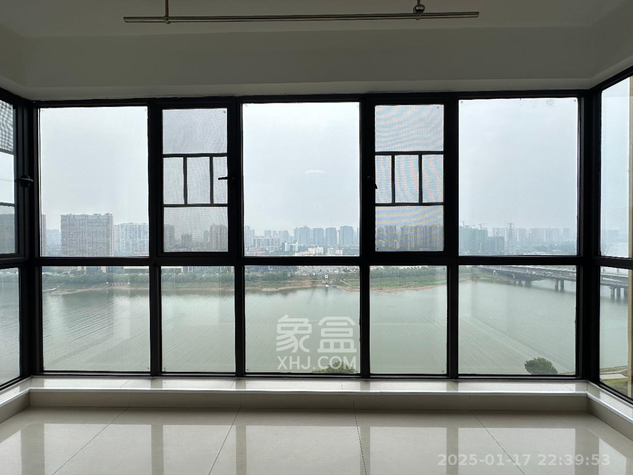 北辰三角洲C3区  3室2厅2卫   4000.00元/月室内图