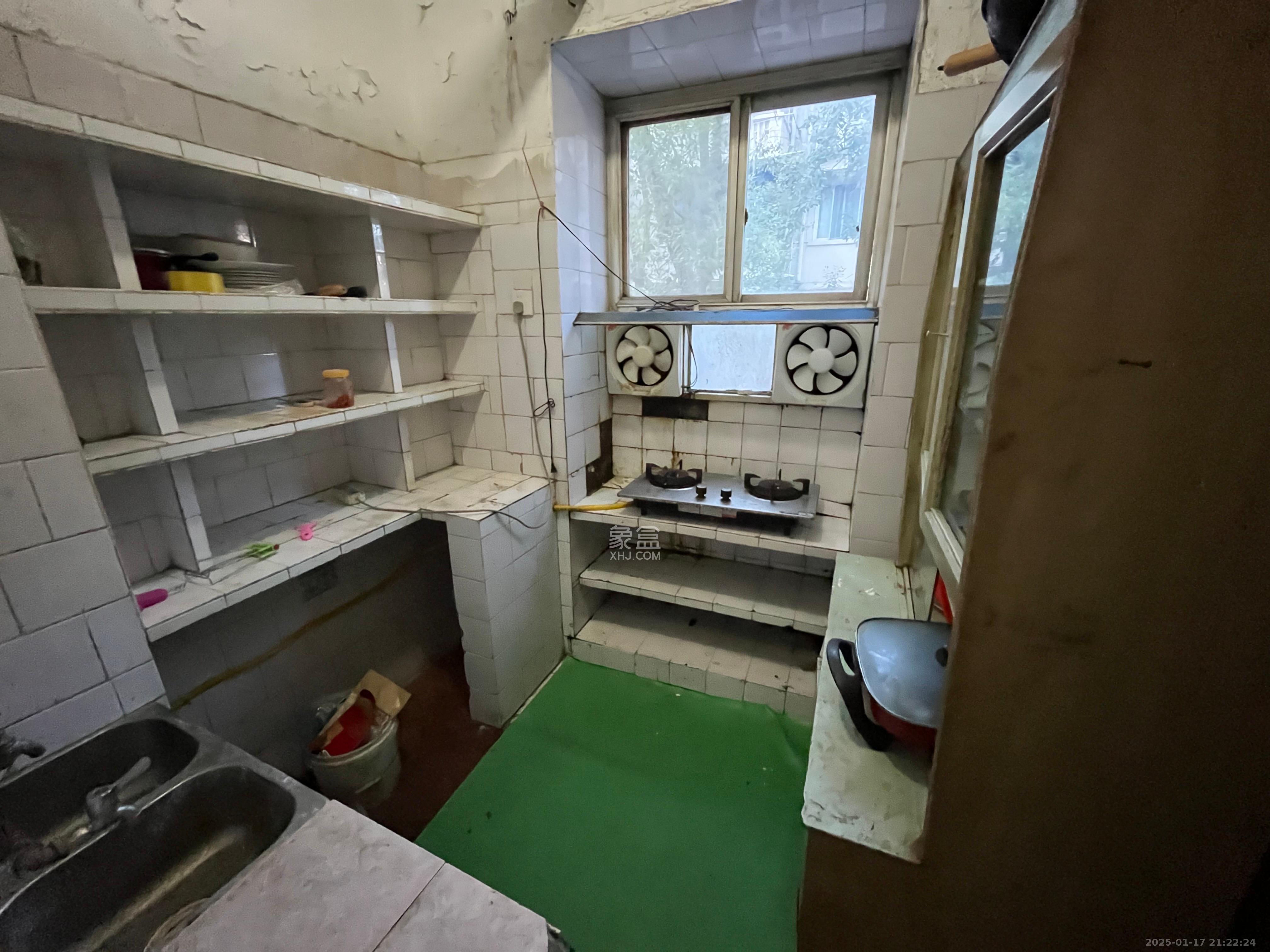 航空学院 3室2厅2卫 1500.0元/月 航空学院 3室2厅2卫 1500.0元/月室内图