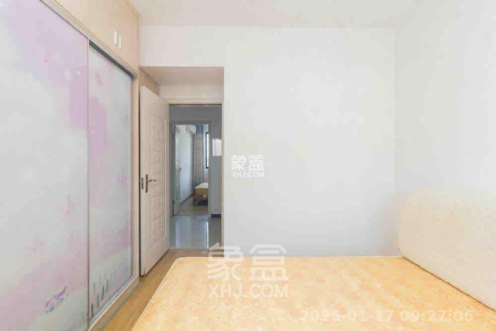 高林仕家  3室2厅1卫    1700.0元/月 高林仕家  3室2厅1卫    1700.0元/月室内图