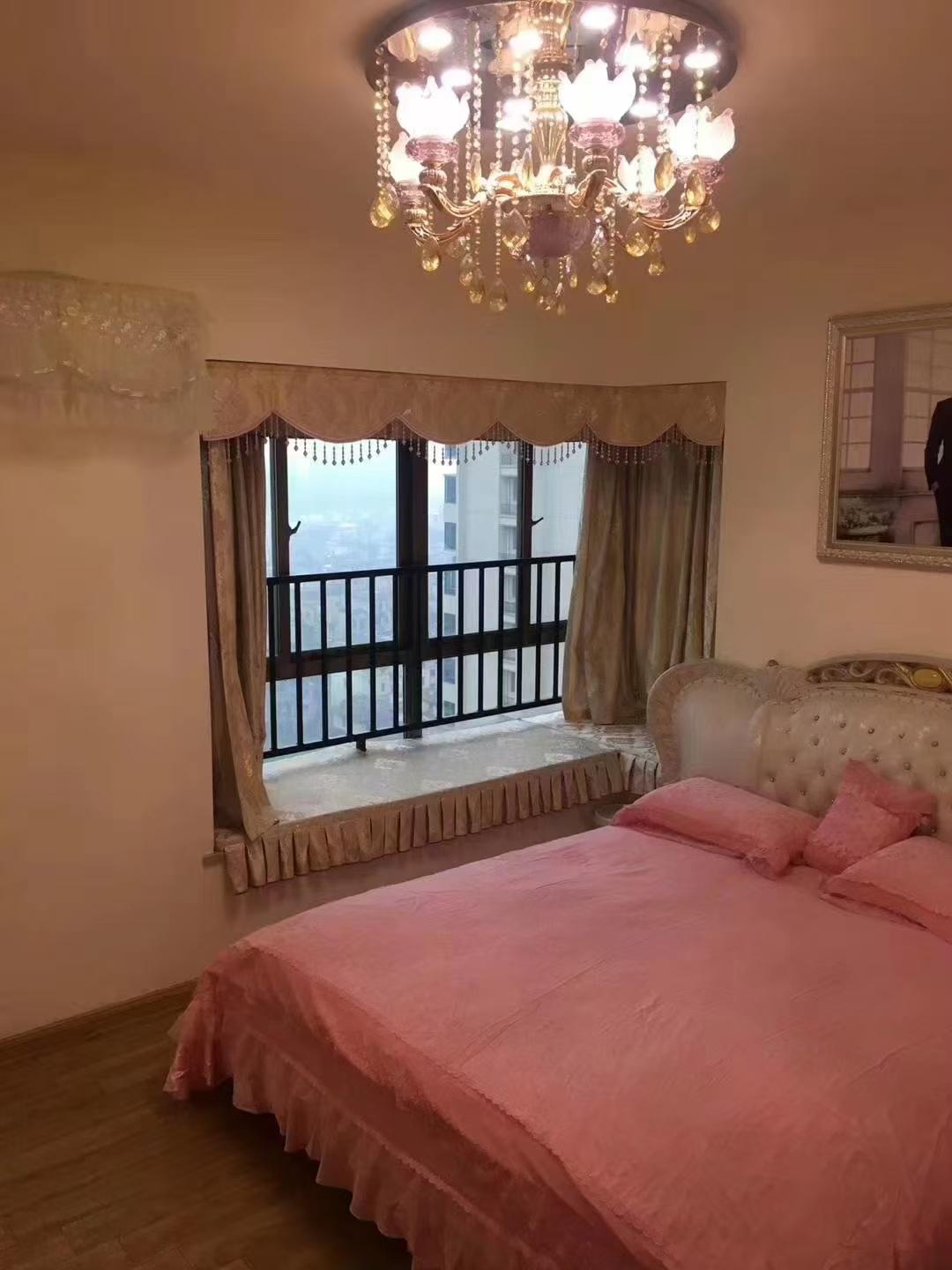 碧桂园 3室2厅2卫 1800.0元/月 碧桂园 3室2厅2卫 1800.0元/月室内图