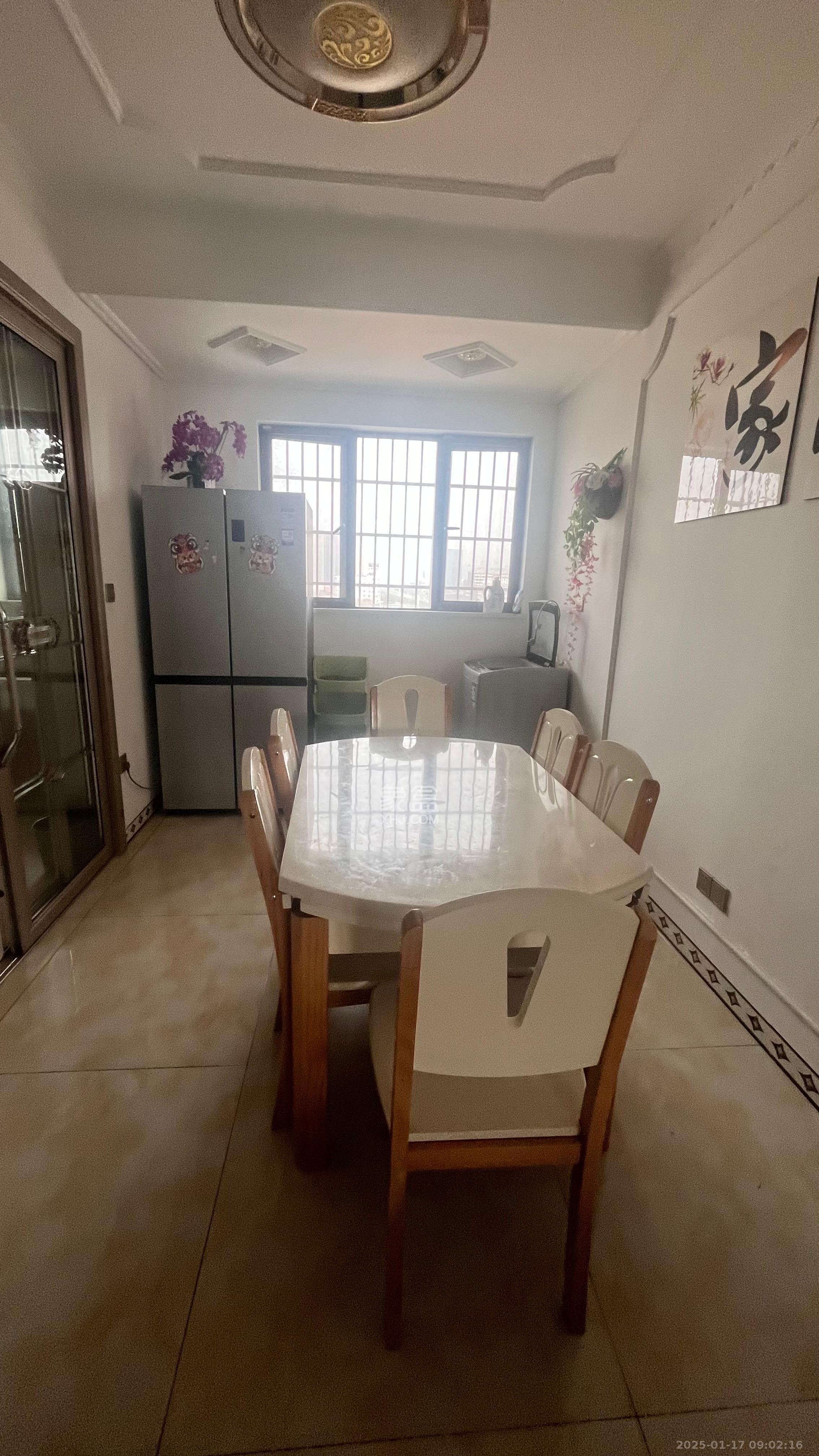 东岸梅园小区 1室0厅0卫 2500.0元/月 东岸梅园小区 1室0厅0卫 2500.0元/月室内图