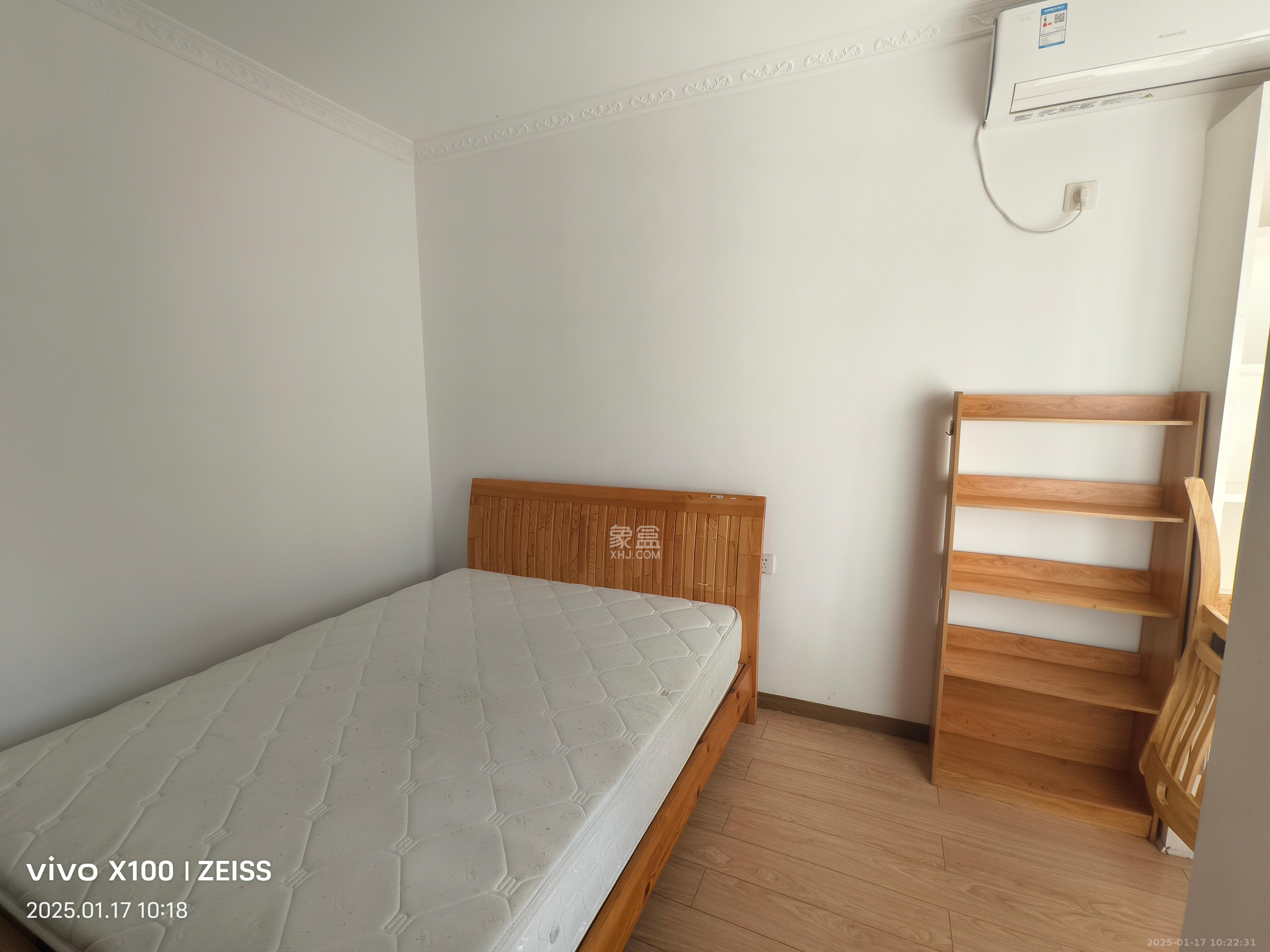 中国铁建国际城一期 1室2厅1卫 1500.0元/月 中国铁建国际城一期 1室2厅1卫 1500.0元/月室内图