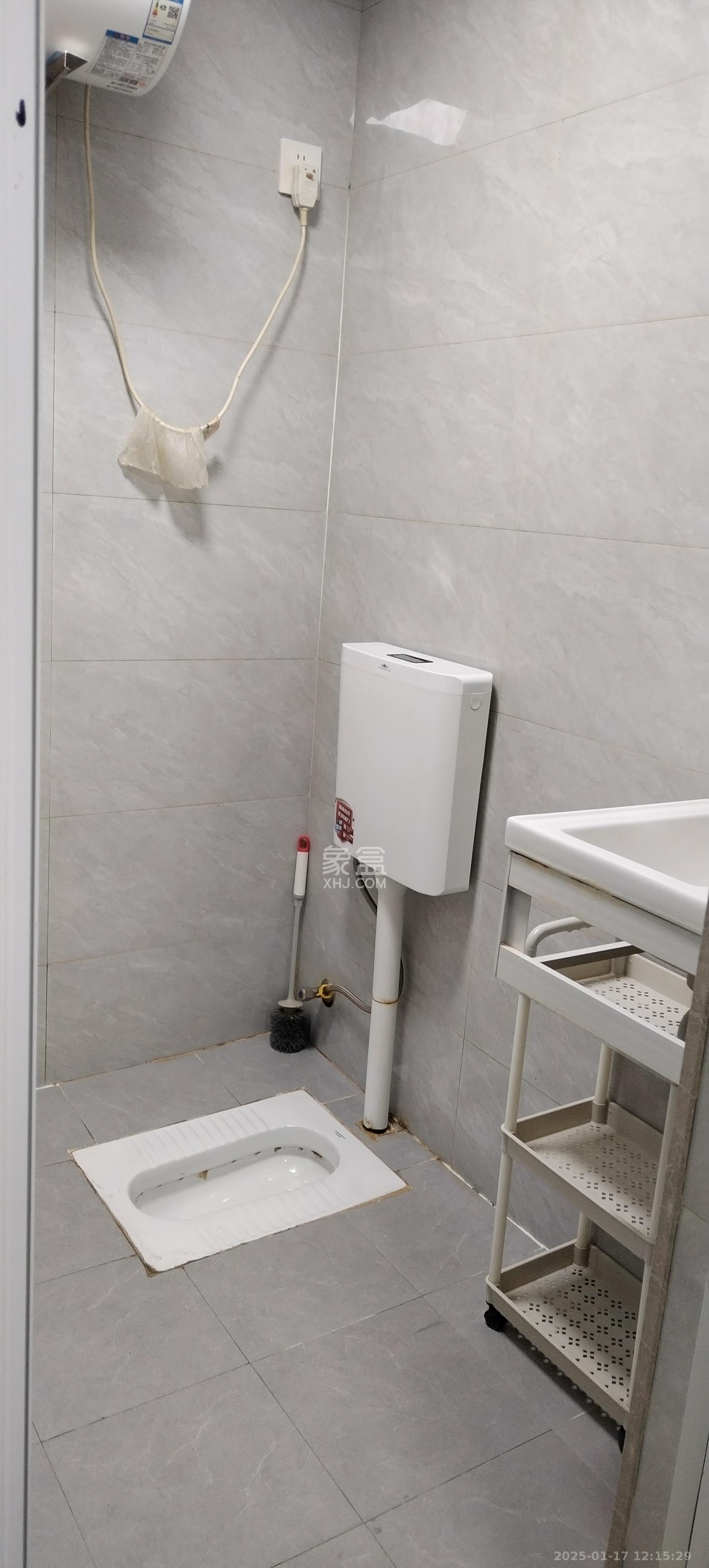 洞井商贸城 1室1厅1卫 1180.0元/月 洞井商贸城 1室1厅1卫 1180.0元/月室内图