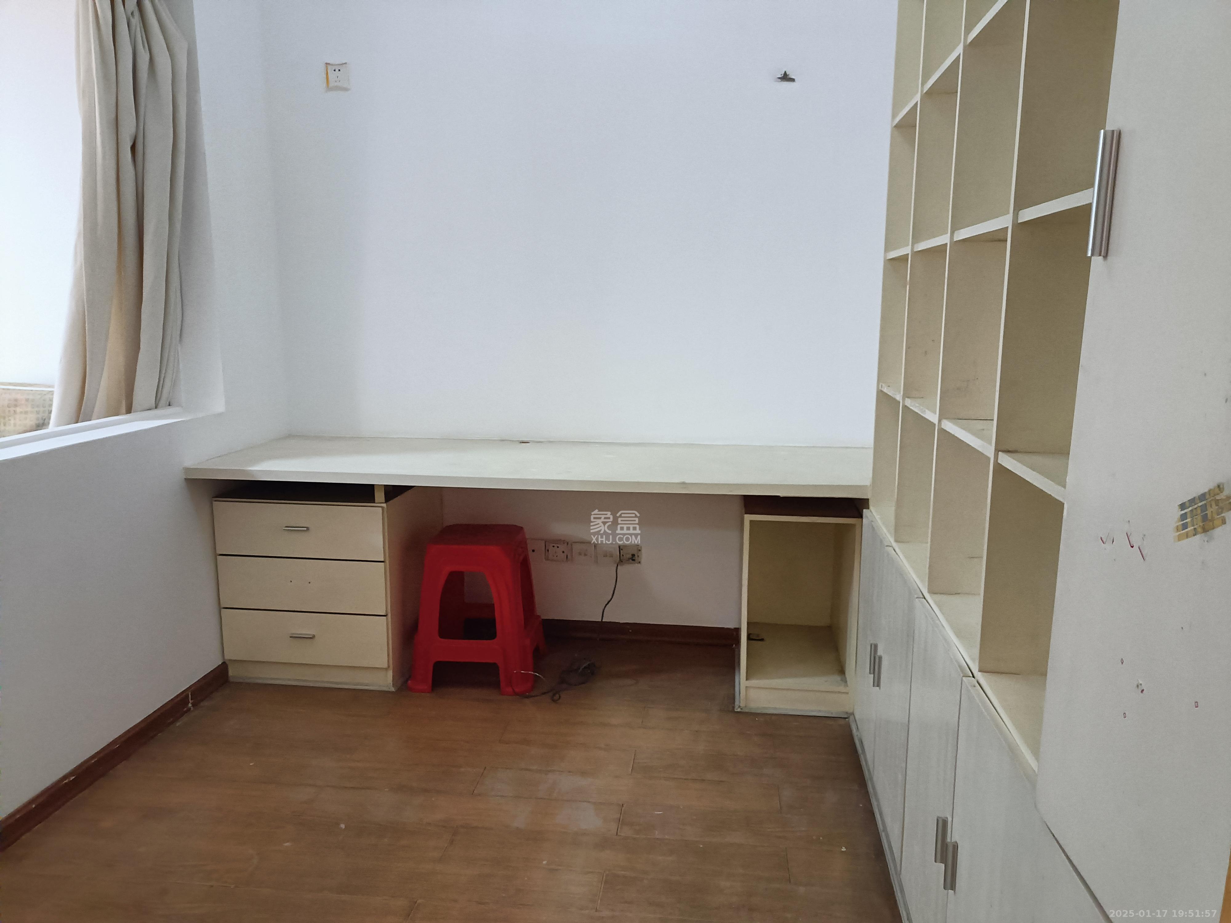 省建设厅宿舍  3室2厅2卫   2500.00元/月室内图