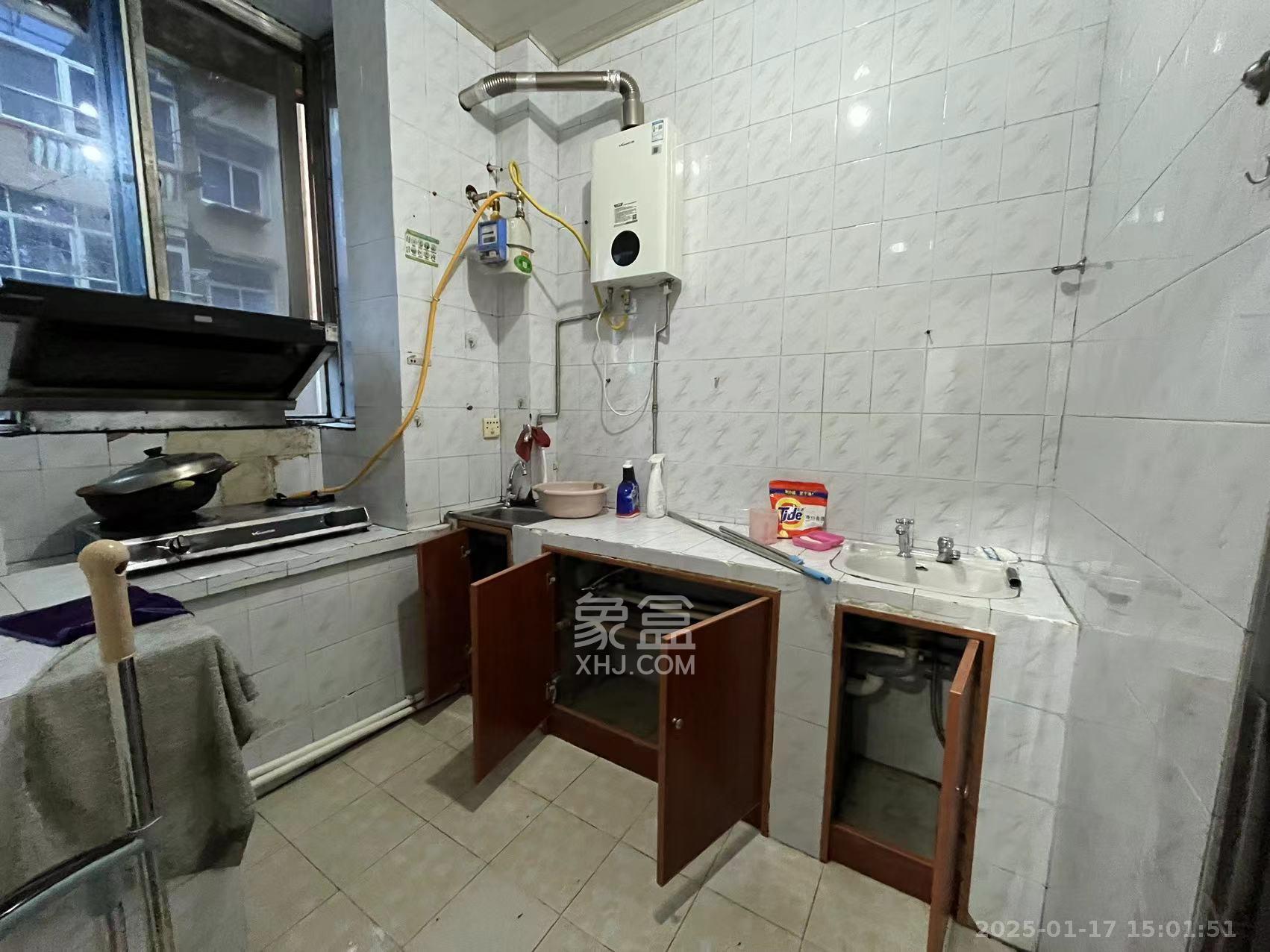 华光外贸宿舍  2室1厅1卫    1200.0元/月 华光外贸宿舍  2室1厅1卫    1200.0元/月室内图