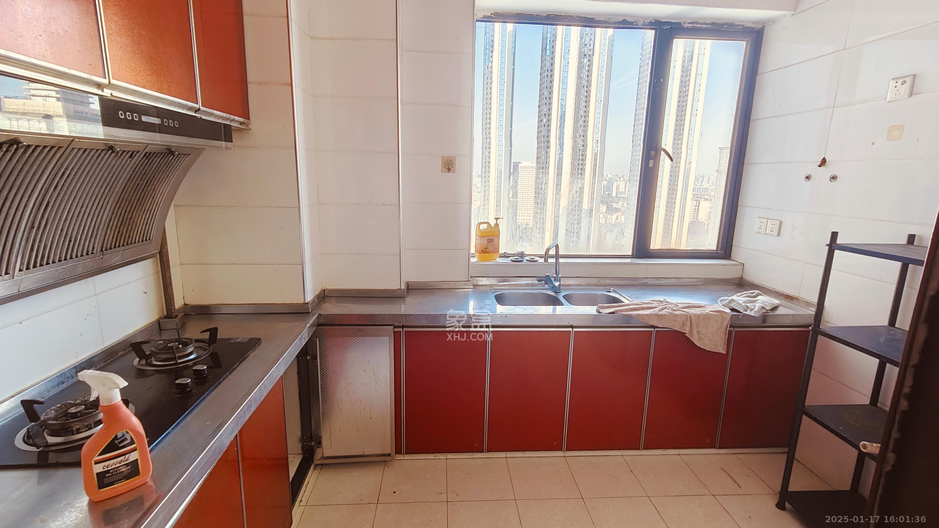 名富公寓 1室2厅1卫 2500.0元/月 名富公寓 1室2厅1卫 2500.0元/月室内图