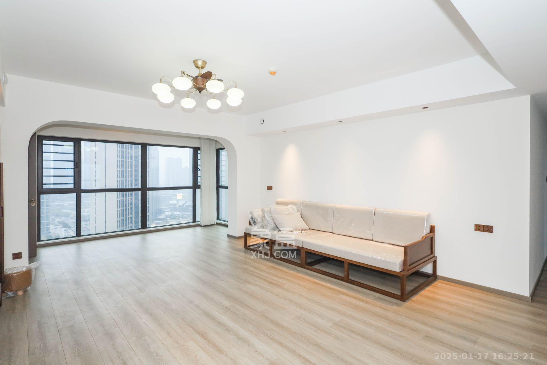 晟通牡丹舸  3室2厅2卫    9000.0元/月室内图