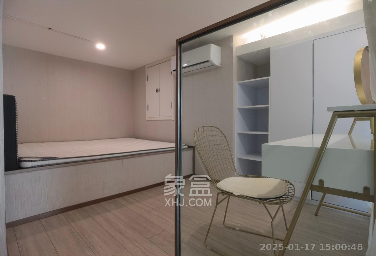 华远华时代  1室1厅1卫    3300.0元/月户型图