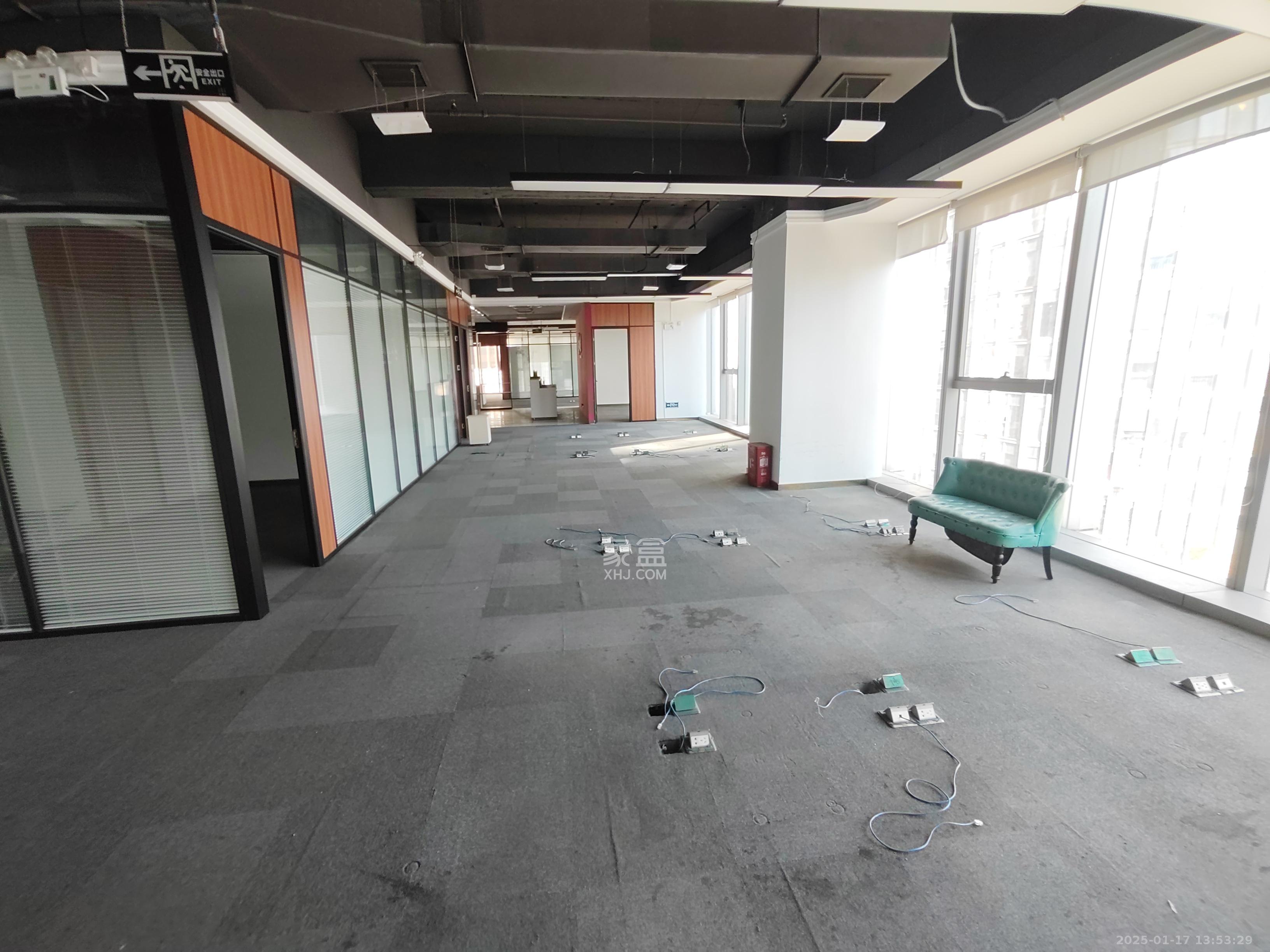 绿地中央广场 1室1厅1卫 39000.0元/月 绿地中央广场 1室1厅1卫 39000.0元/月室内图