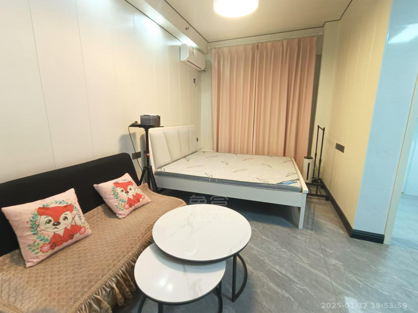 白鹤公馆 1室1厅1卫 1500.0元/月 白鹤公馆 1室1厅1卫 1500.0元/月室内图