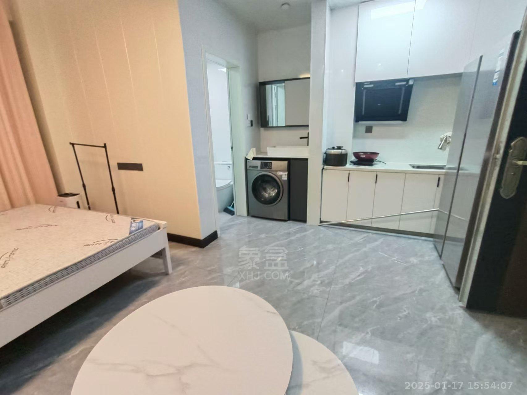 白鹤公馆 1室1厅1卫 1500.0元/月 白鹤公馆 1室1厅1卫 1500.0元/月室内图