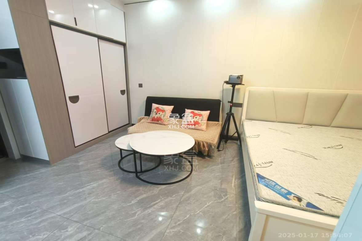 白鹤公馆 1室1厅1卫 1500.0元/月 白鹤公馆 1室1厅1卫 1500.0元/月室内图