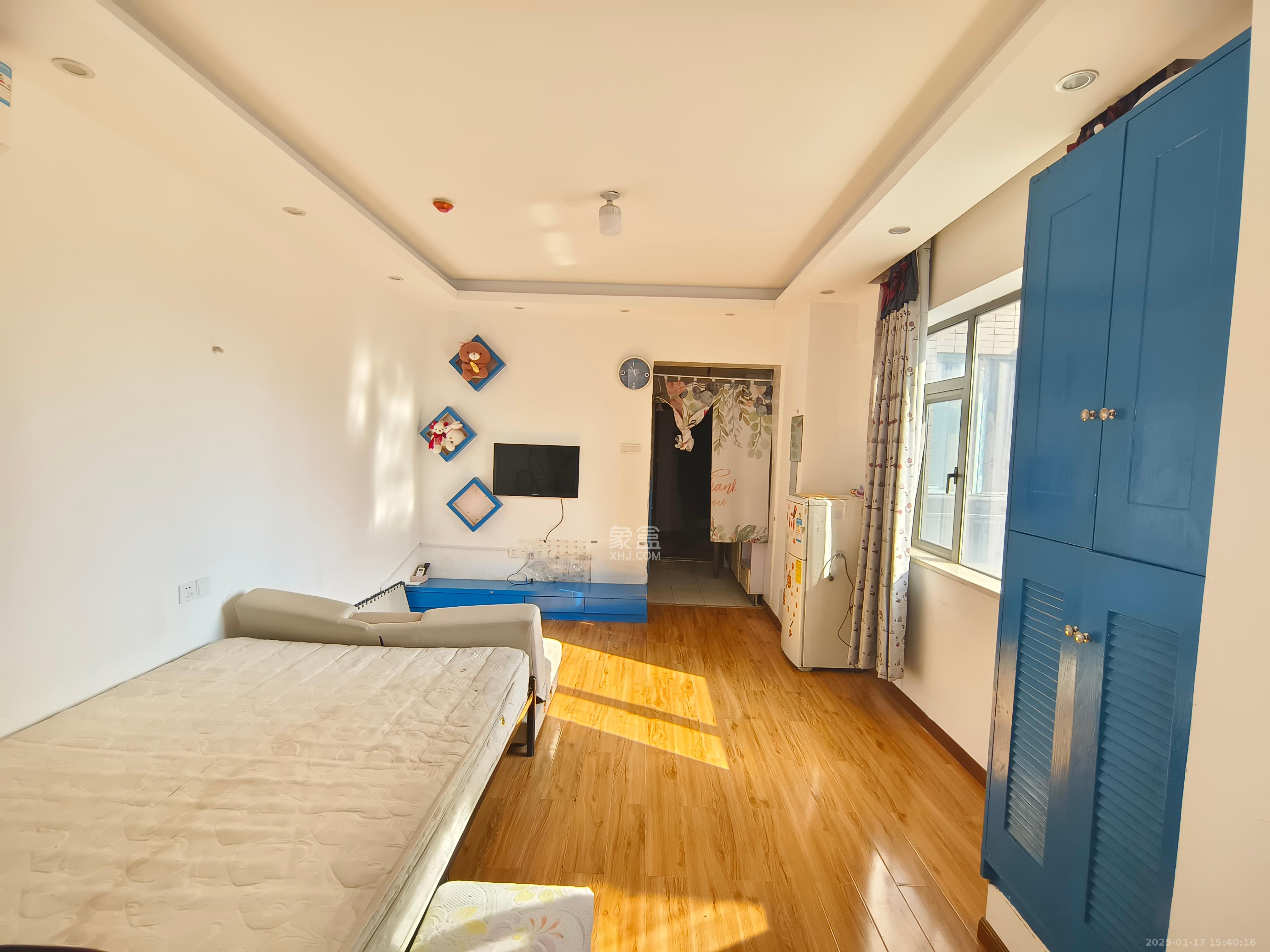 万象凯旋湾 1室1厅1卫 1550.0元/月 万象凯旋湾 1室1厅1卫 1550.0元/月室内图