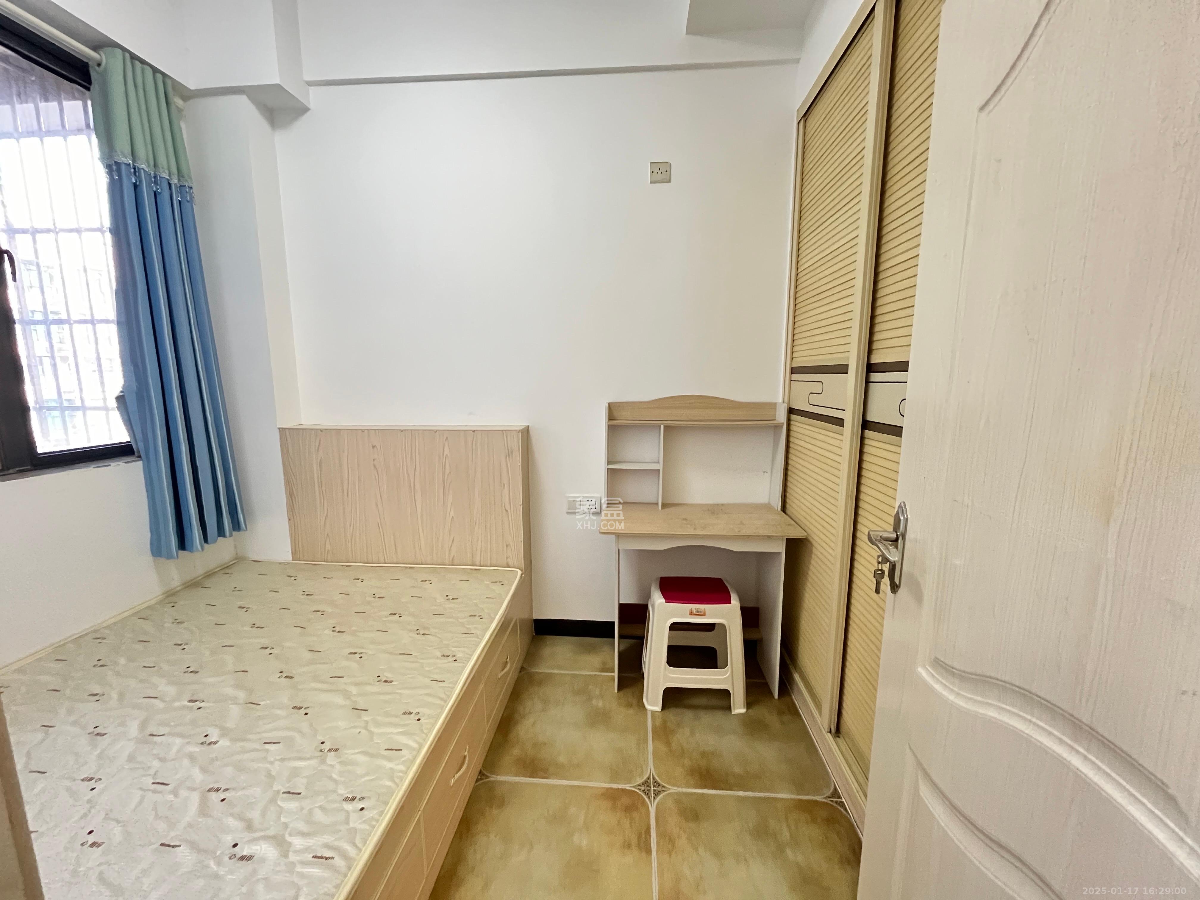 中南壹号院  2室2厅1卫   1800.00元/月室内图