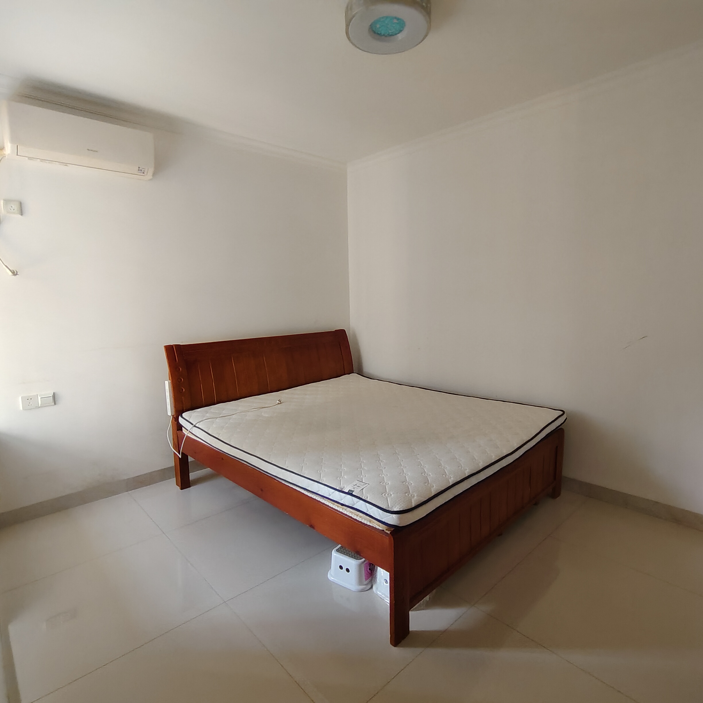 滨江花园 2室2厅1卫 41.8万 滨江花园 2室2厅1卫 41.8万室内图