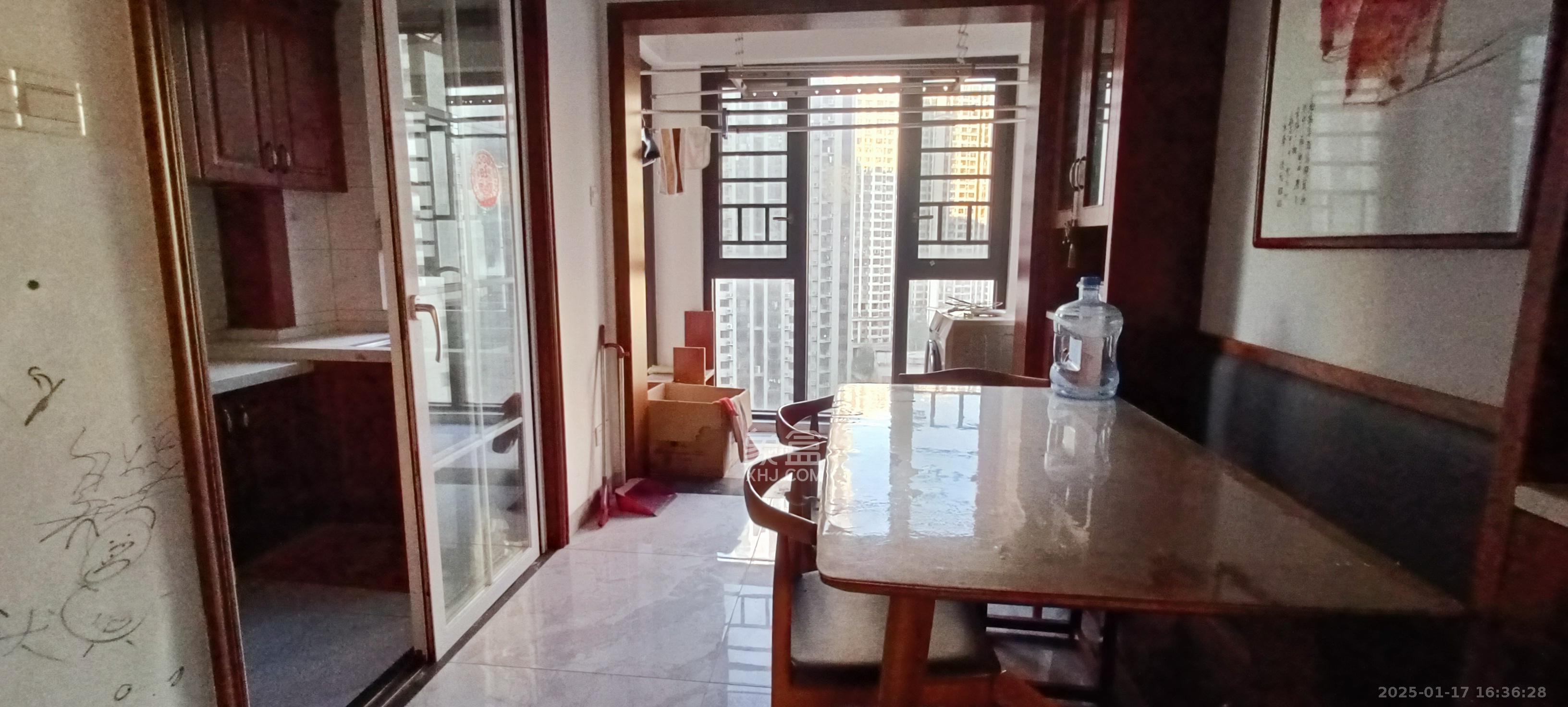 中国铁建梅溪青秀二期  4室2厅2卫   3600.00元/月室内图