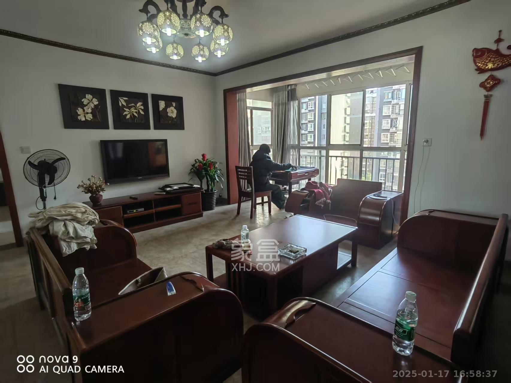 中悦领秀金都 3室2厅2卫 1800.0元/月 中悦领秀金都 3室2厅2卫 1800.0元/月室内图