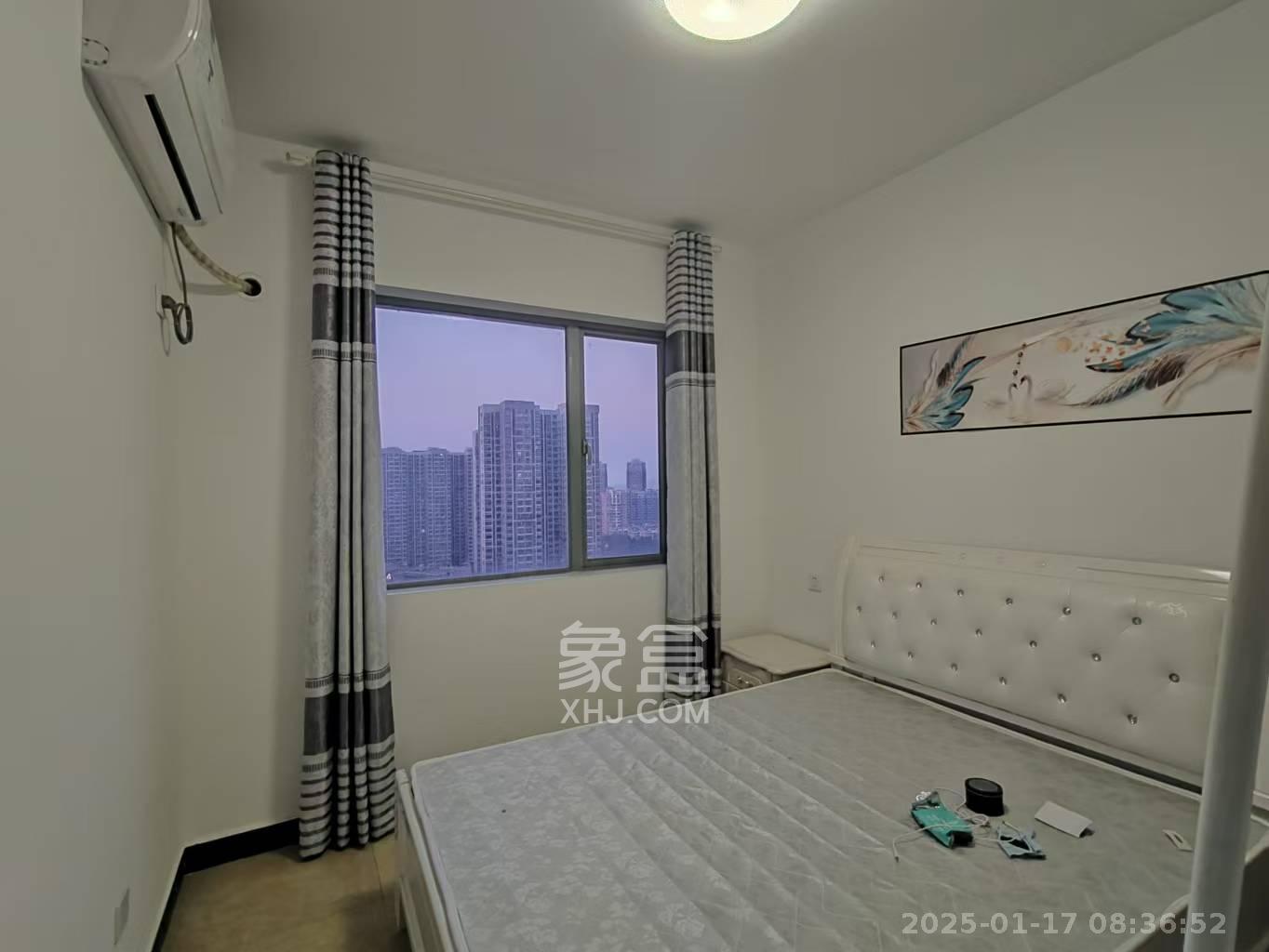 湖湘奥林匹克花园  3室2厅2卫   1800.00元/月室内图