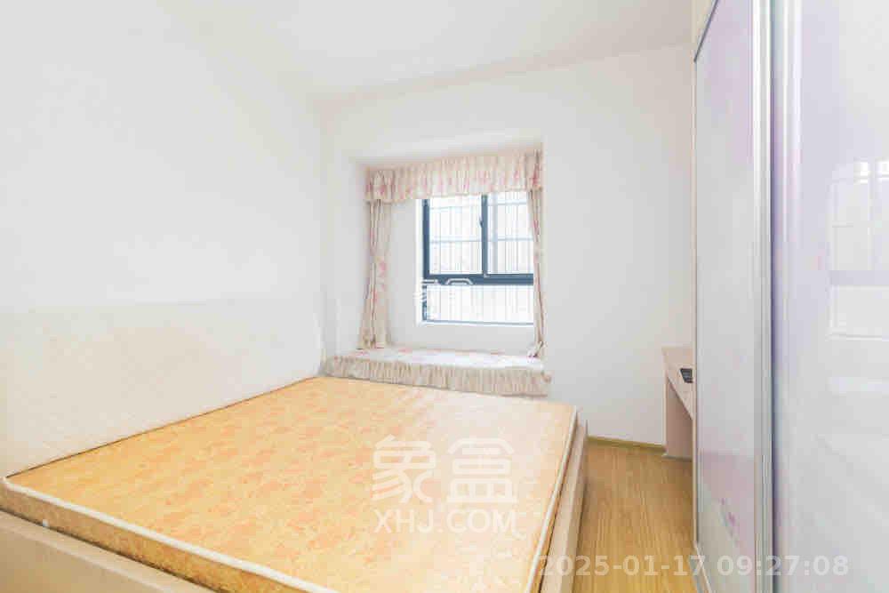 高林仕家  3室2厅1卫    1700.0元/月 高林仕家  3室2厅1卫    1700.0元/月室内图